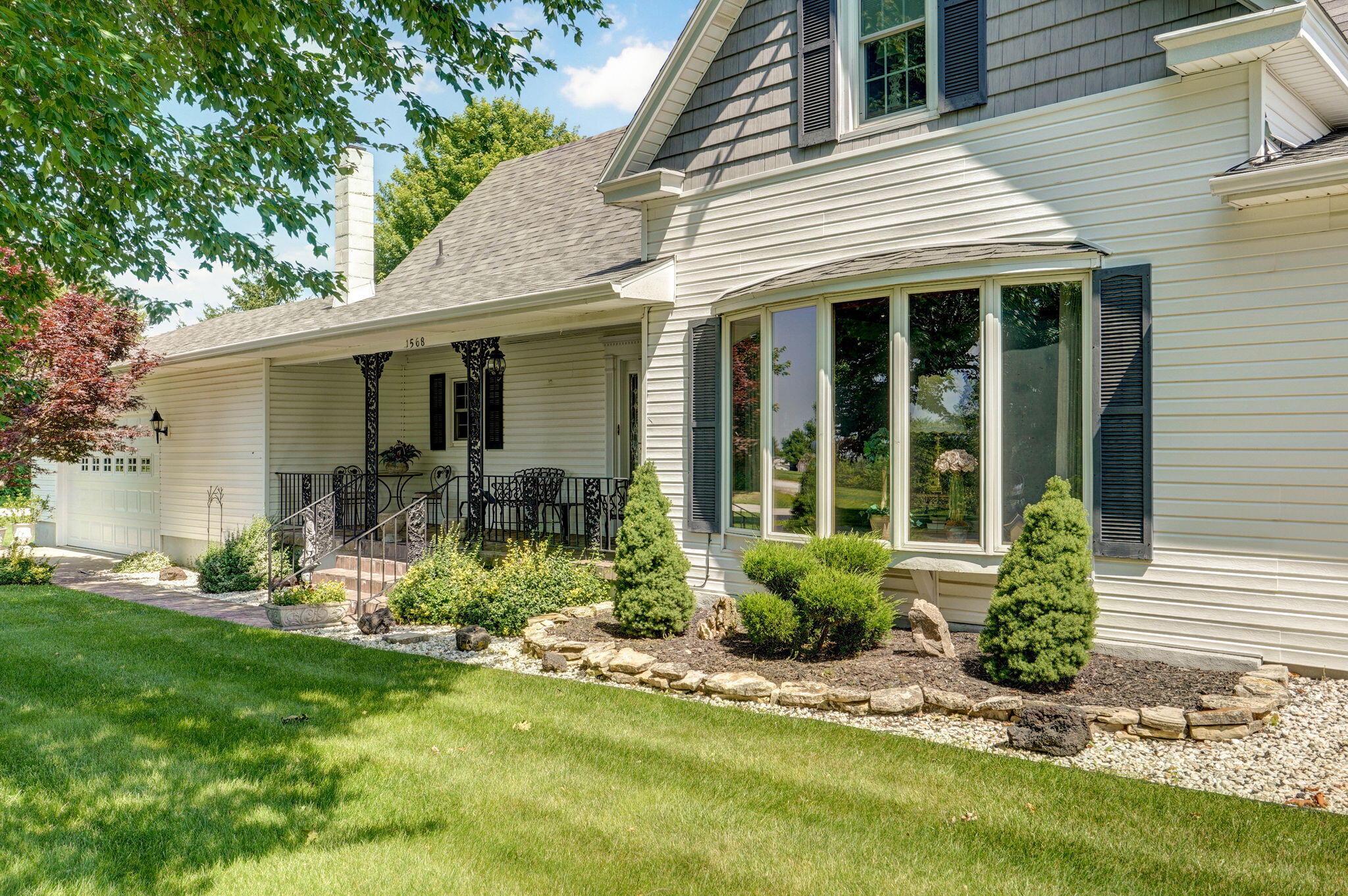 1568 Glossip Avenue Property Photo 12