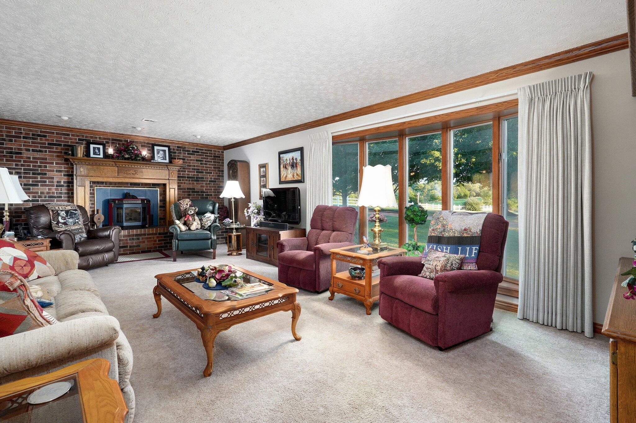 1568 Glossip Avenue Property Photo 17