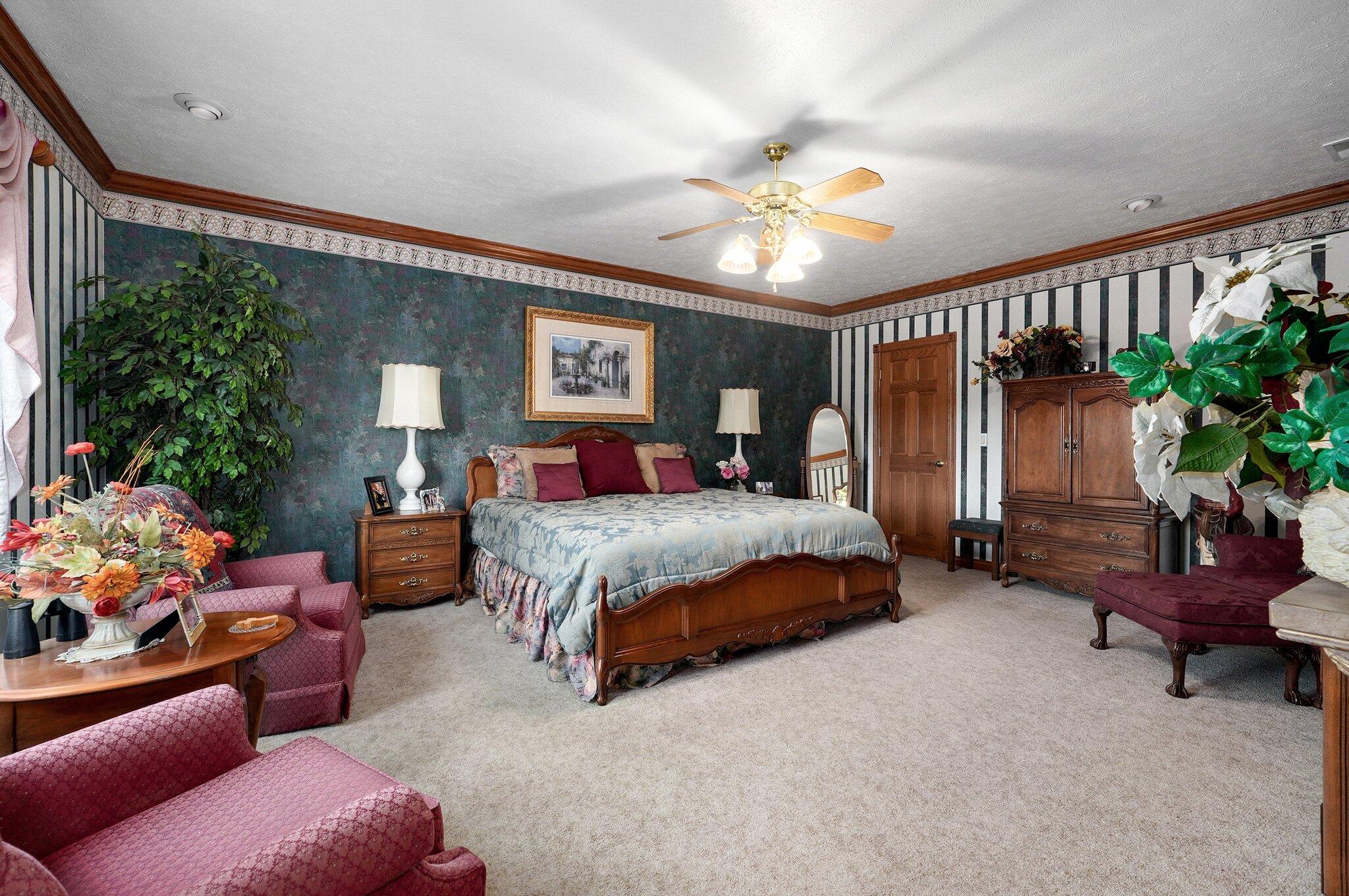 1568 Glossip Avenue Property Photo 24