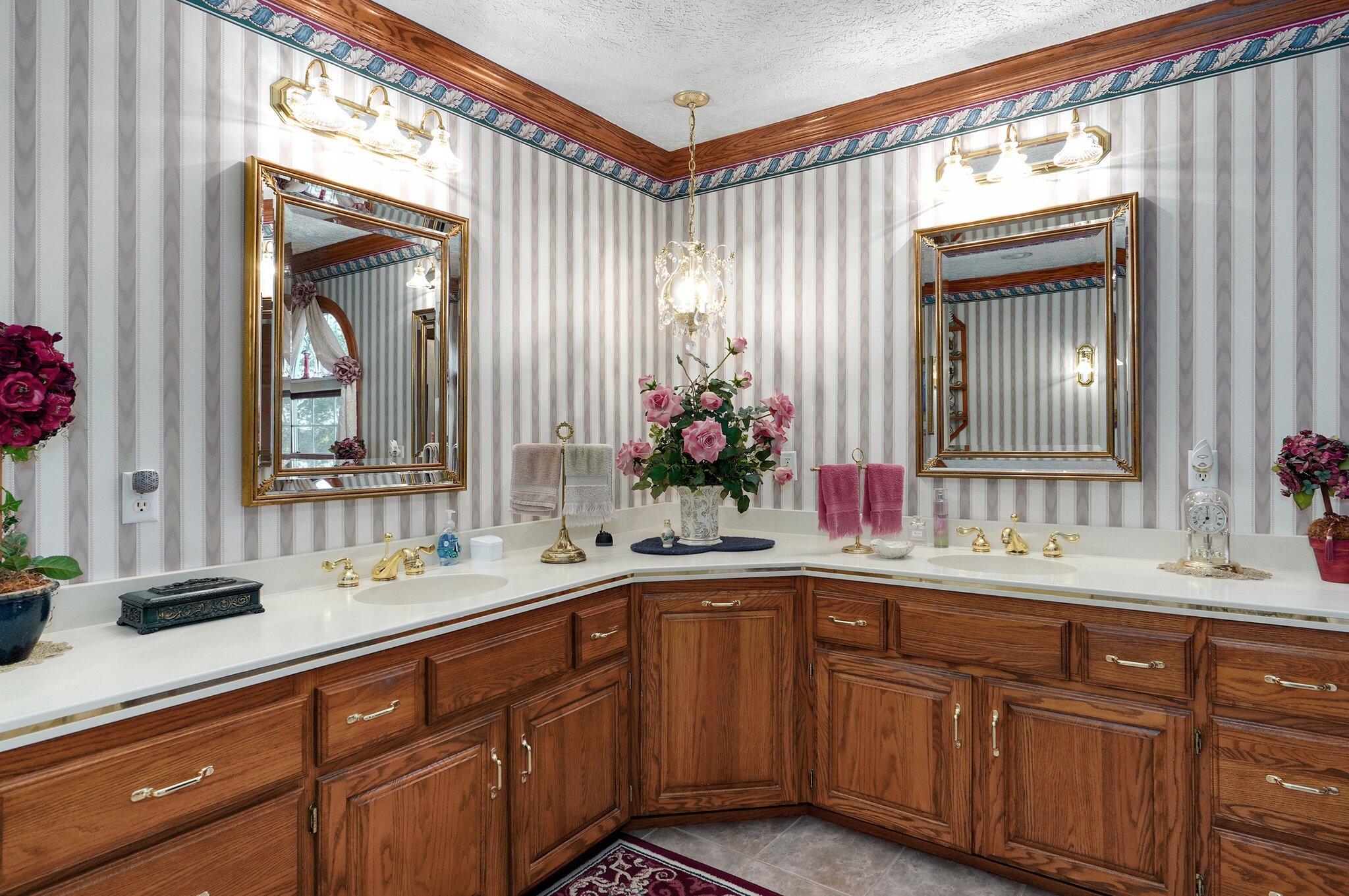 1568 Glossip Avenue Property Photo 30