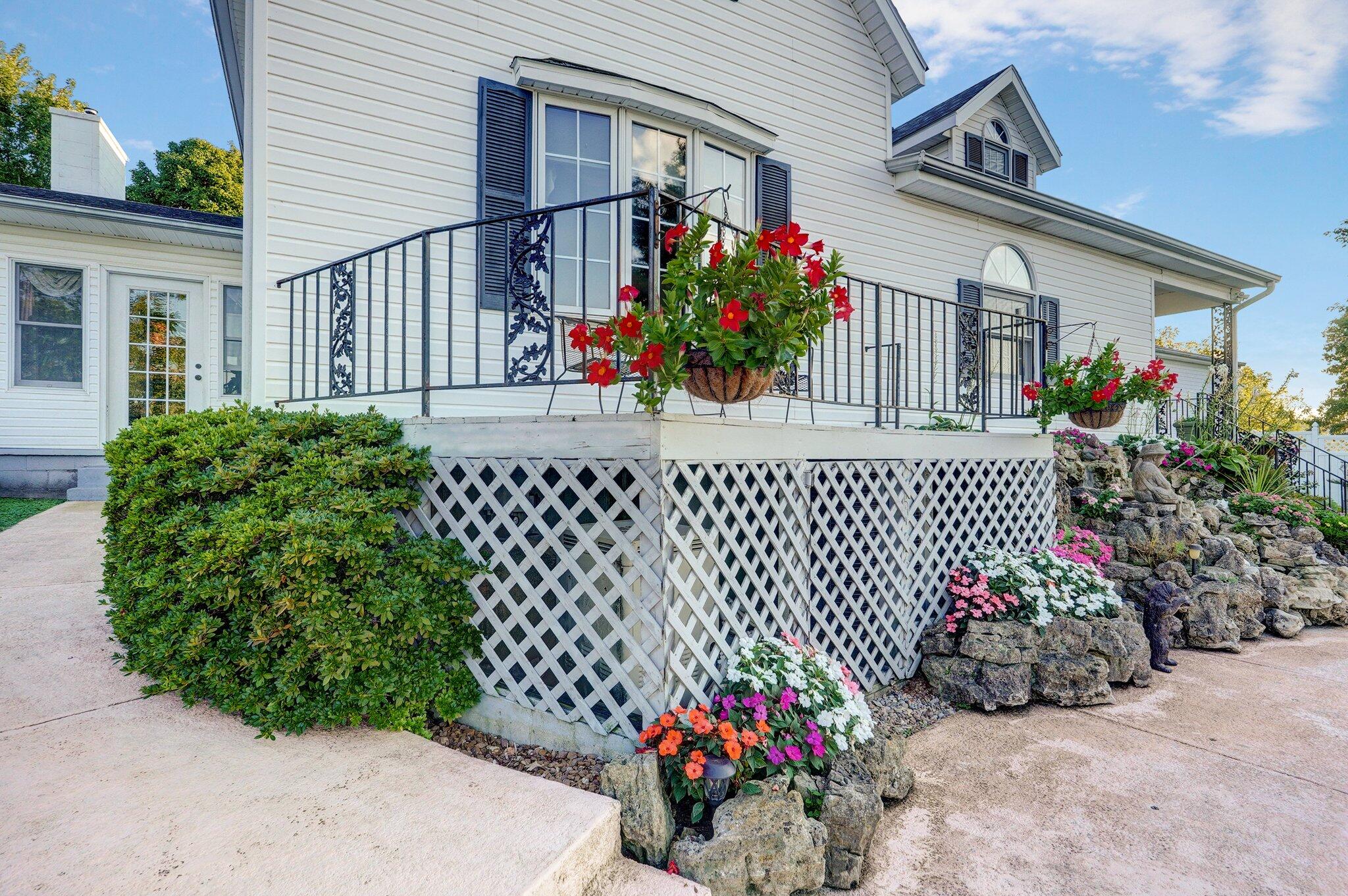 1568 Glossip Avenue Property Photo 38