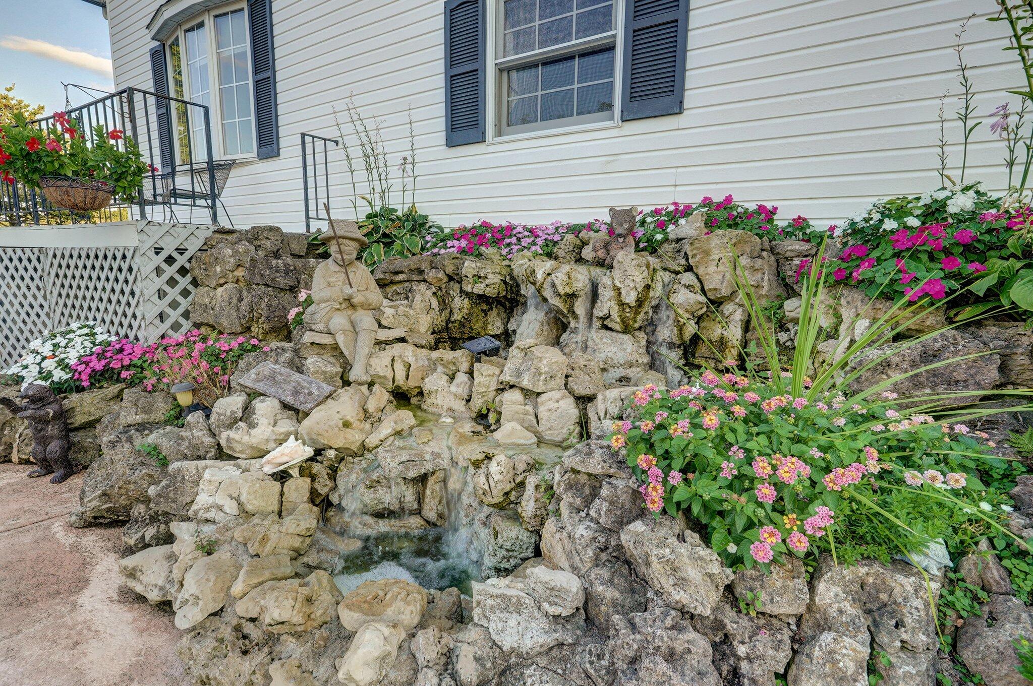 1568 Glossip Avenue Property Photo 39