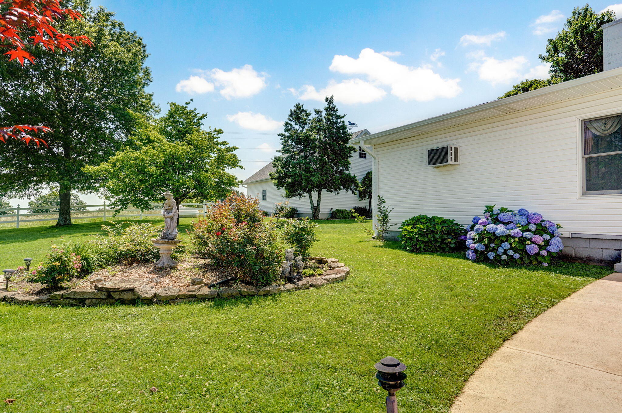1568 Glossip Avenue Property Photo 53