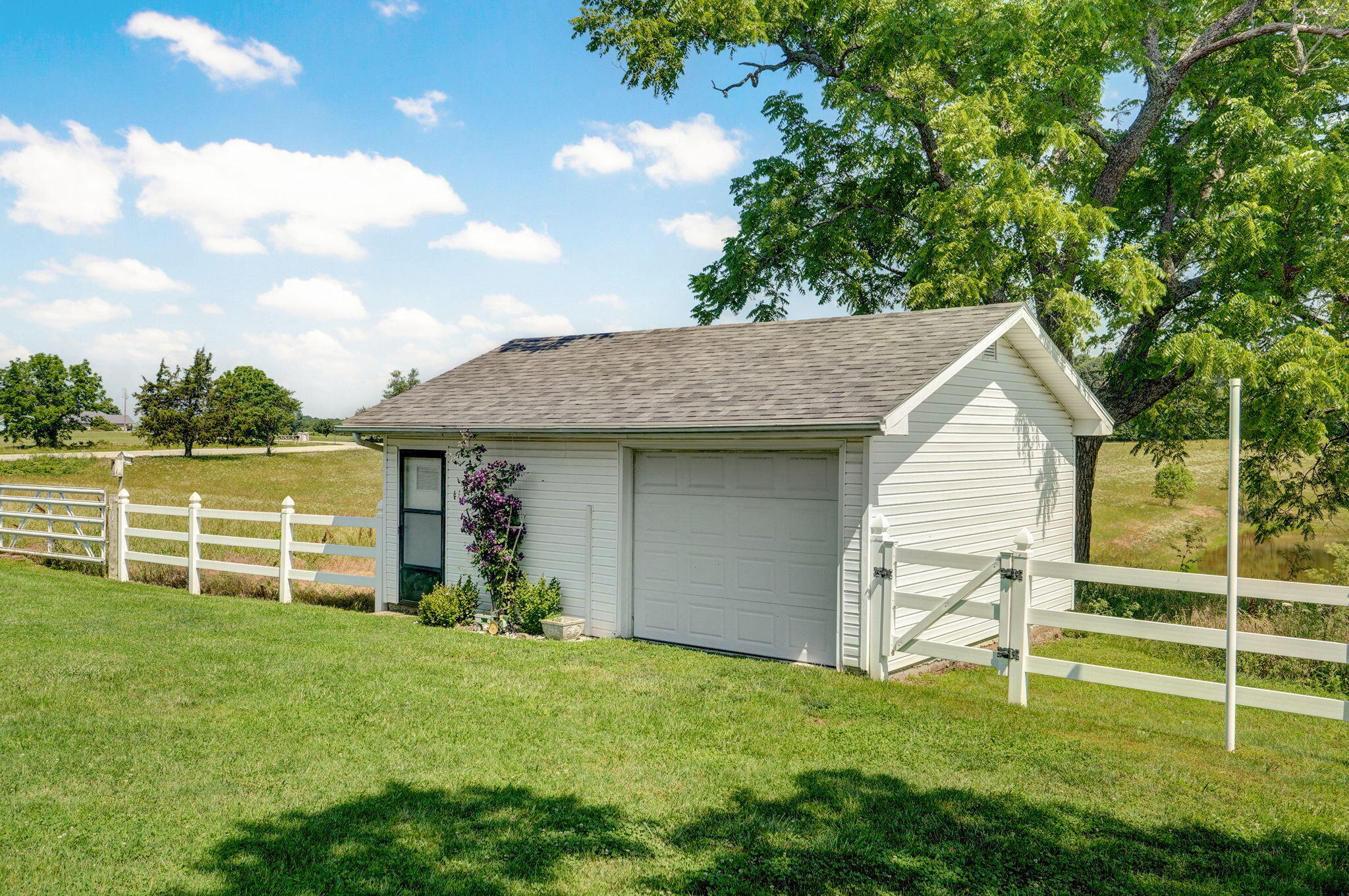 1568 Glossip Avenue Property Photo 71