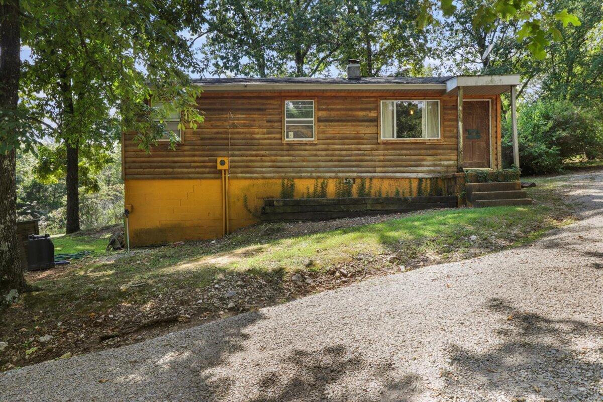 1300 County Road 113 Property Photo 6