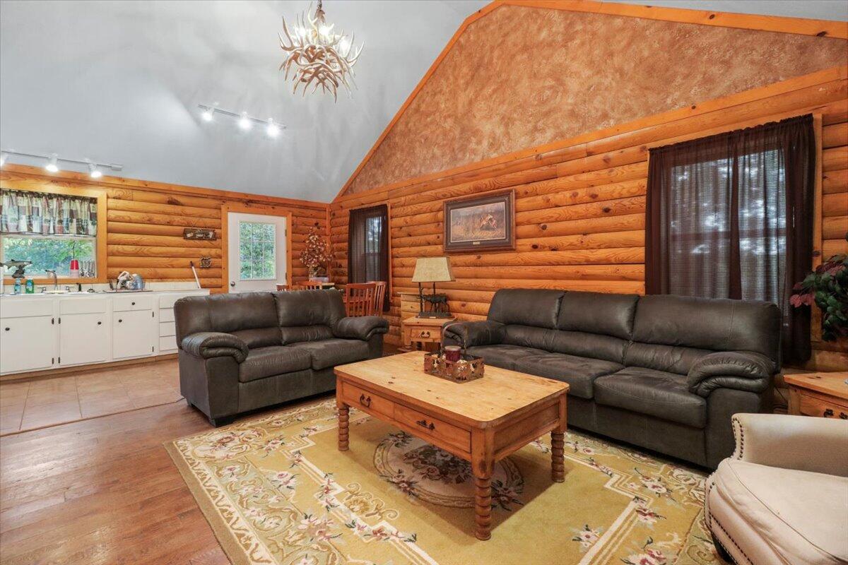 1300 County Road 113 Property Photo 22