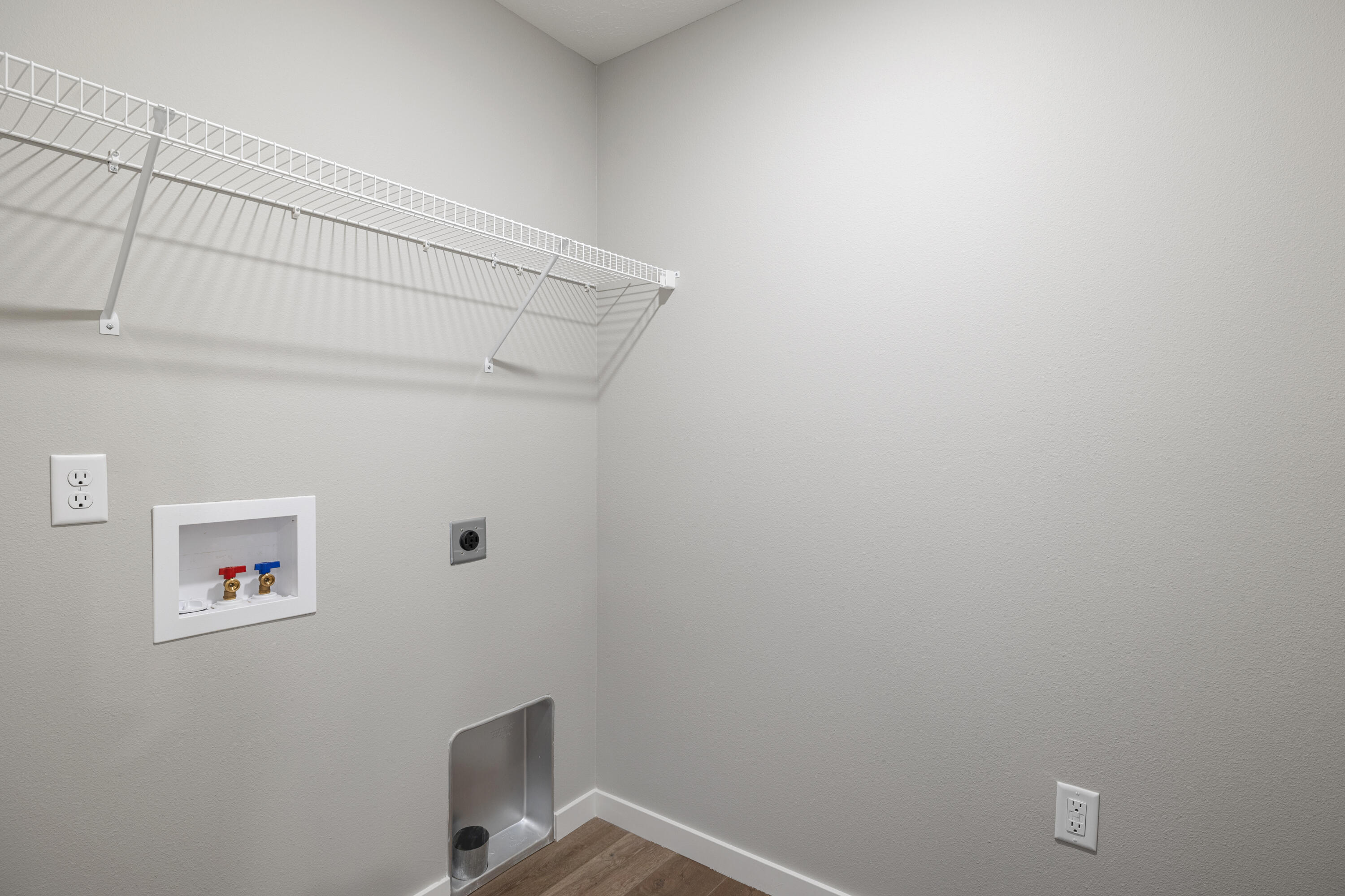 2020 South Faith Court Property Photo 5