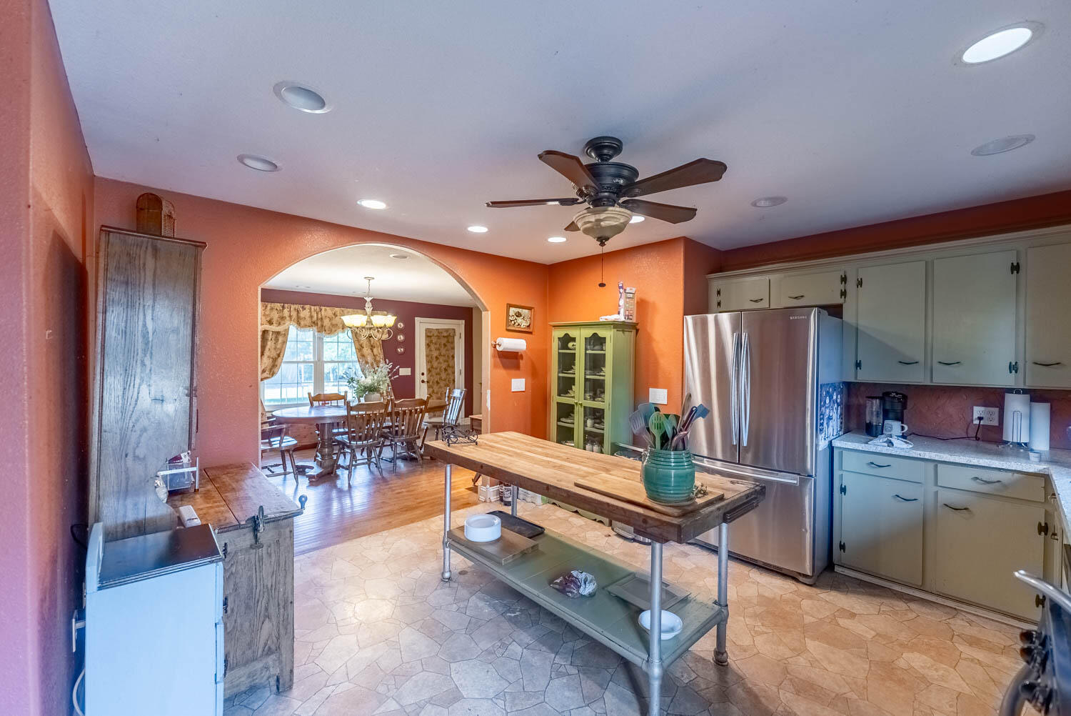 17136 North 9 Highway Property Photo 27