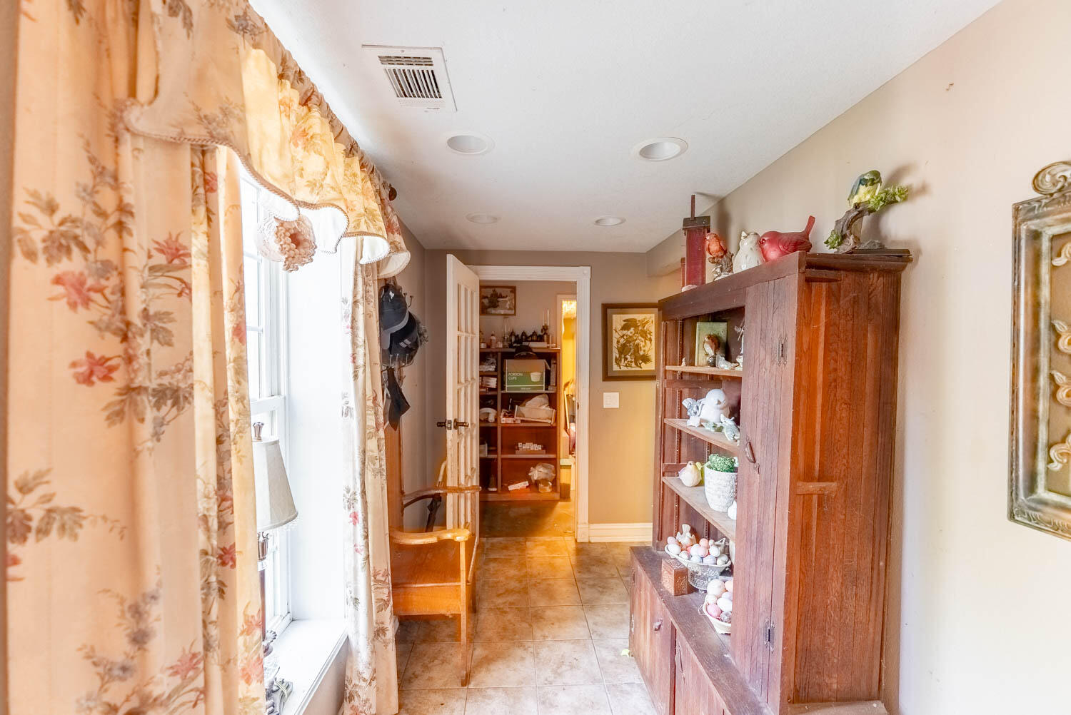 17136 North 9 Highway Property Photo 31