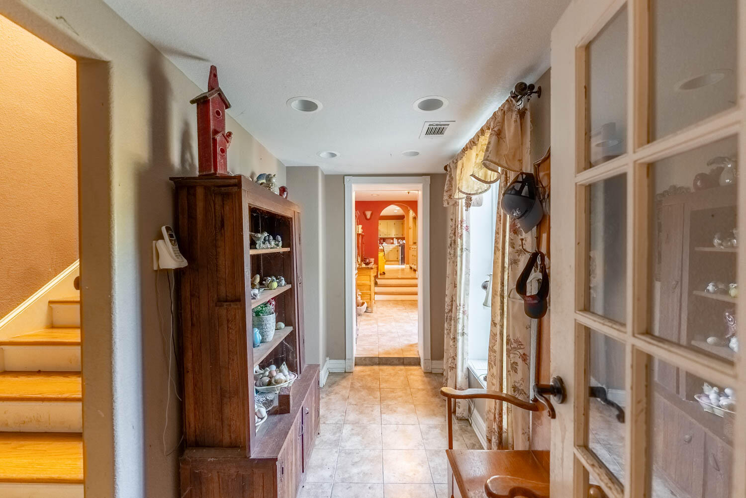 17136 North 9 Highway Property Photo 32