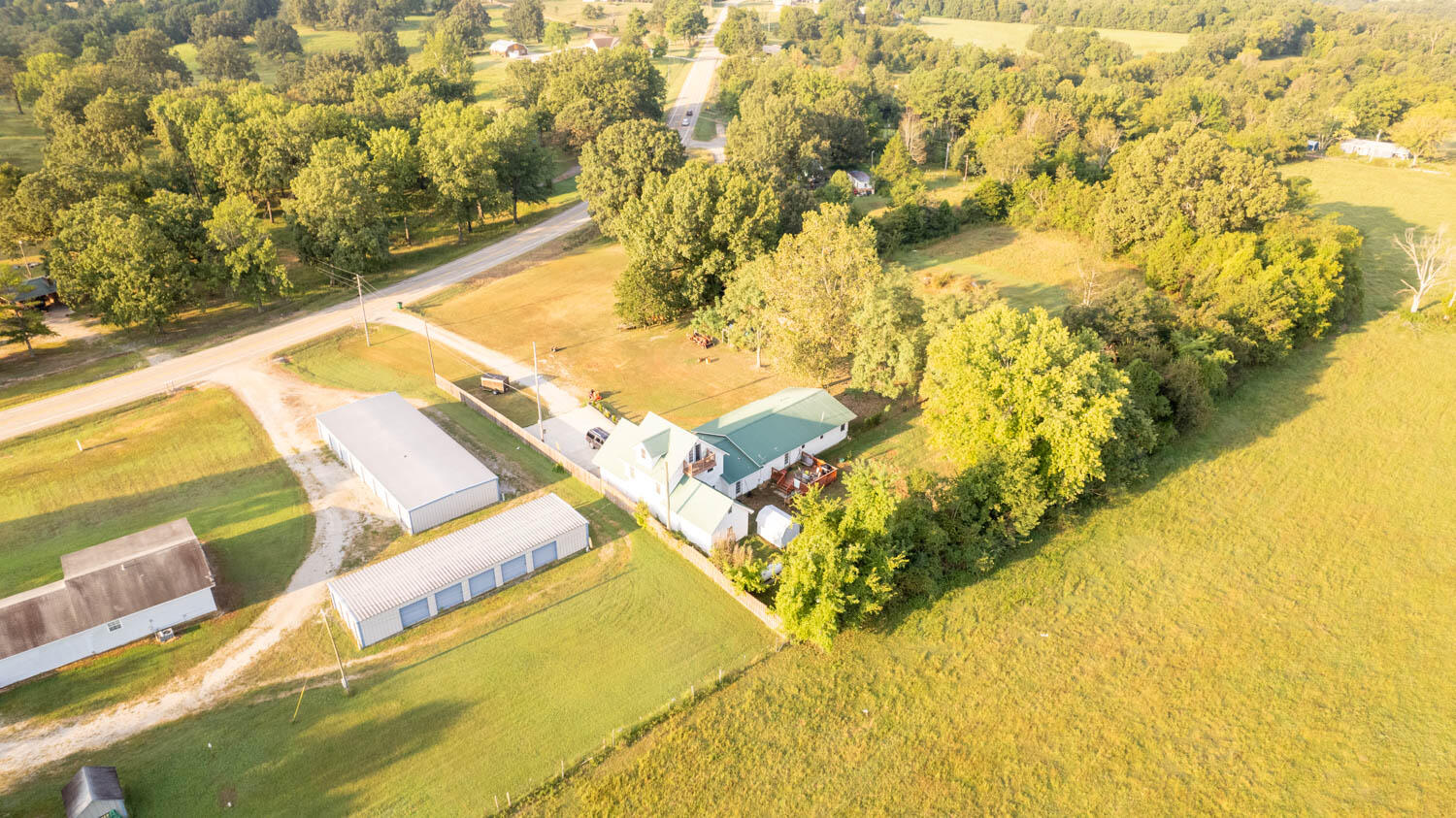 17136 North 9 Highway Property Photo 51