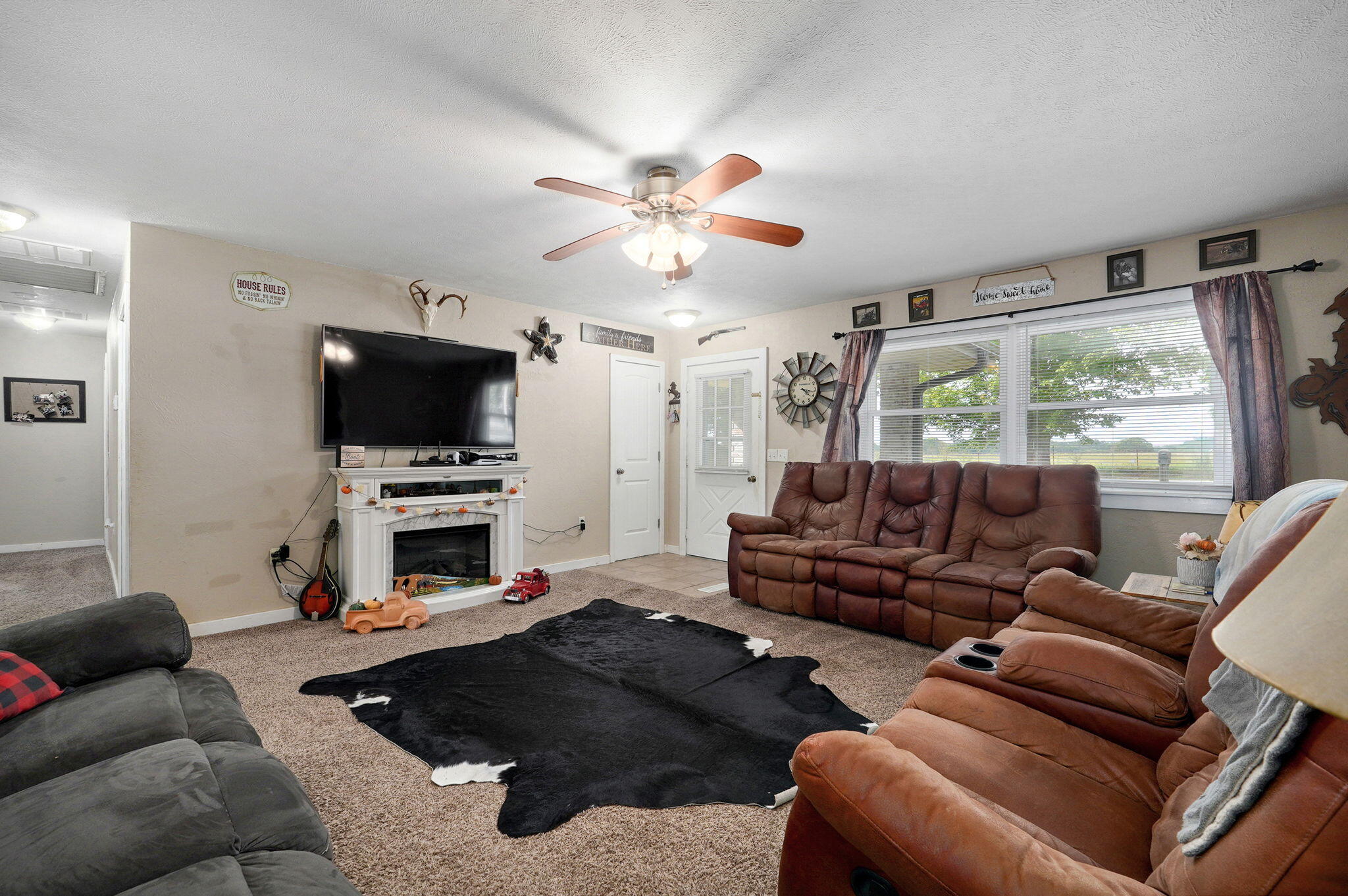 600 Division Street Property Photo 20