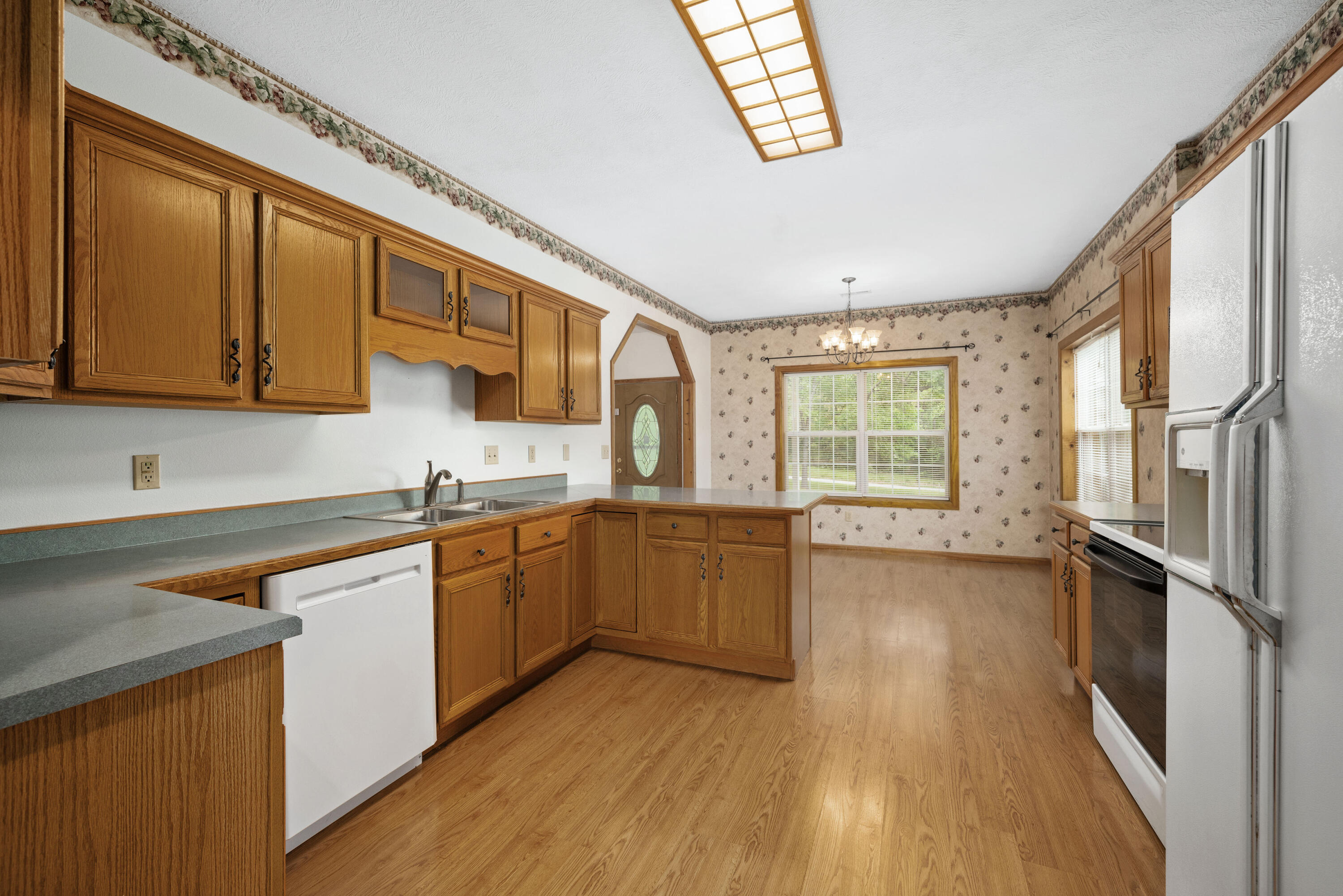16427 Farm Road 2007 Property Photo 22