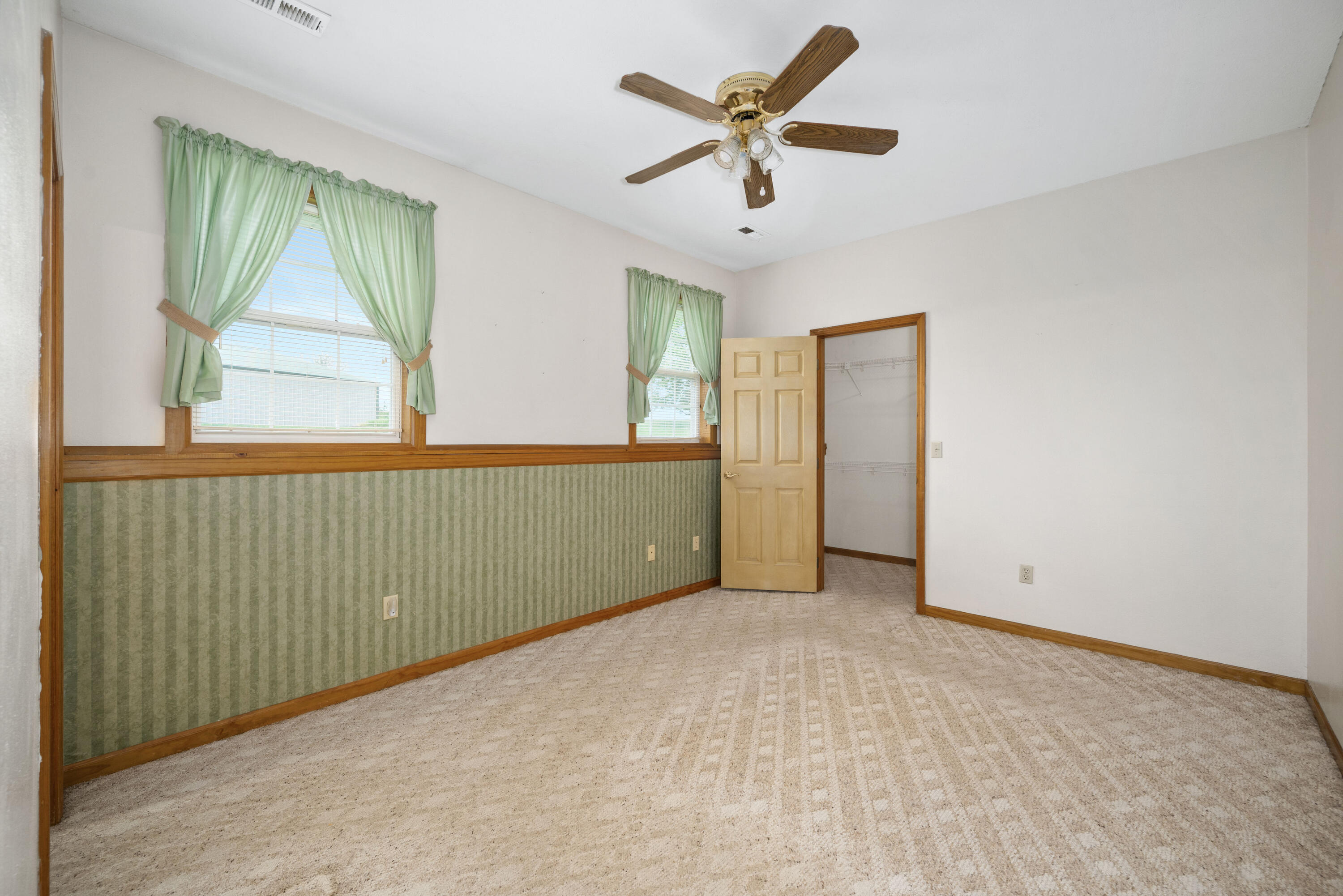 16427 Farm Road 2007 Property Photo 36