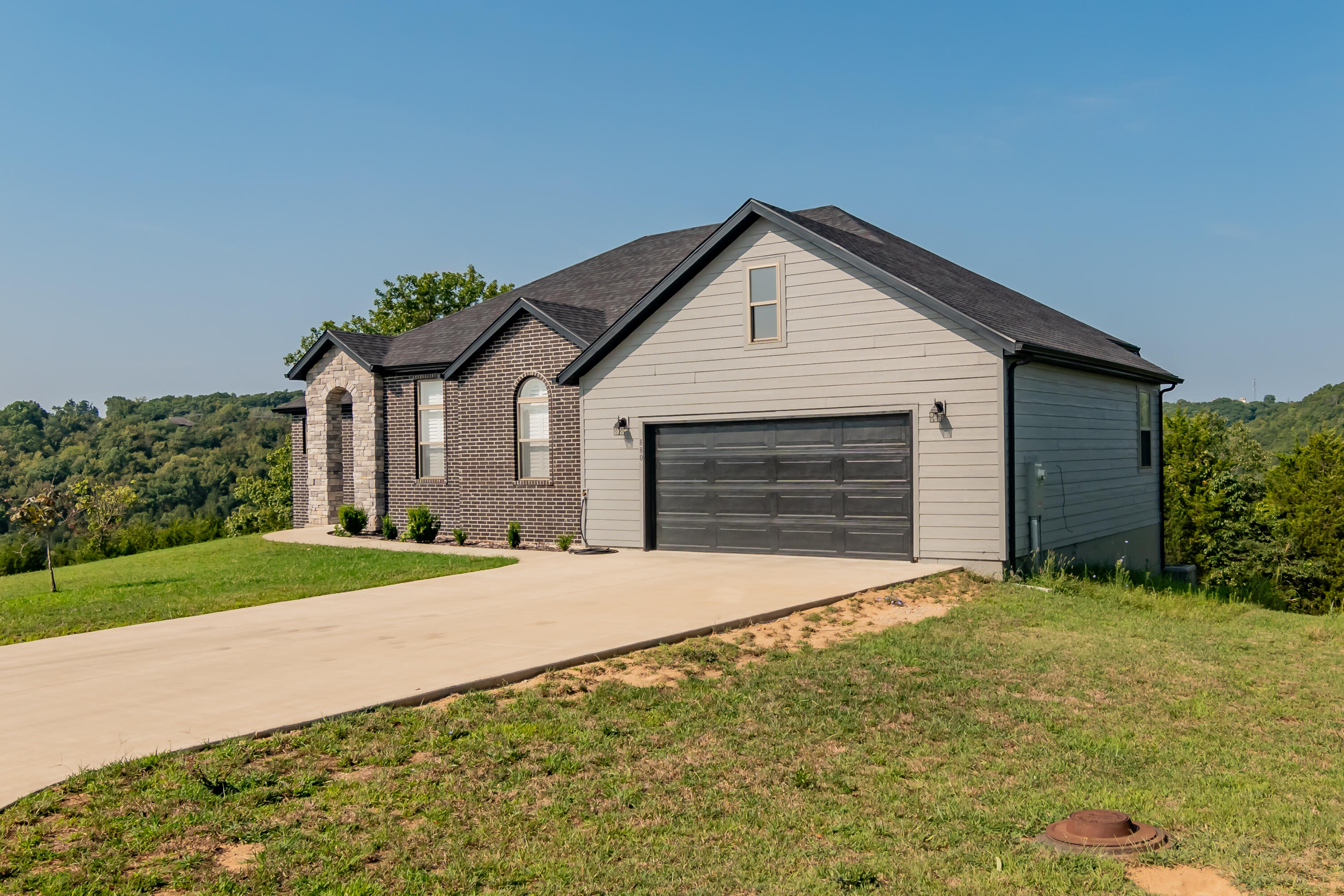 880 Black Forest Lane Property Photo 46
