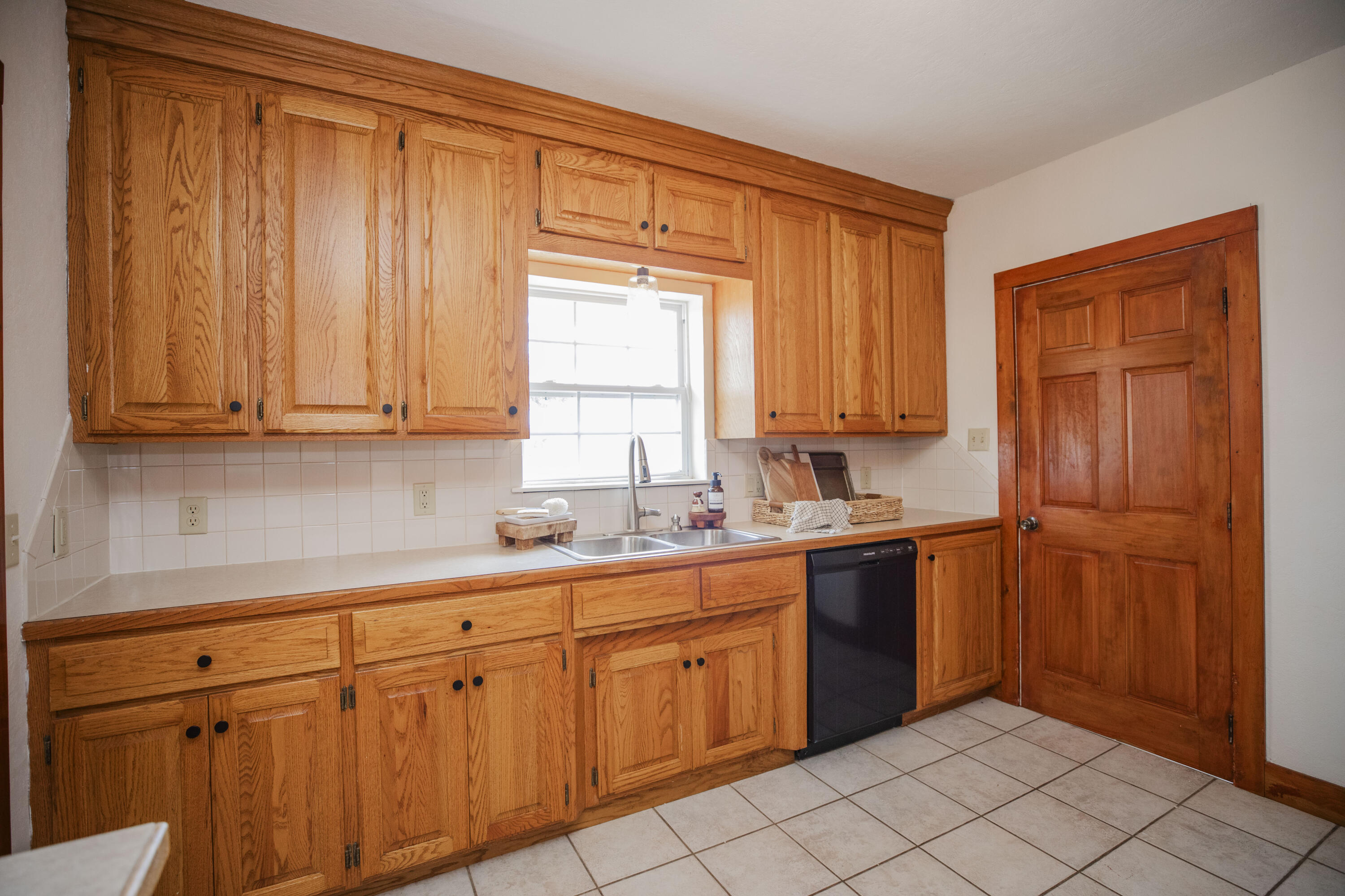 18260 South Highway 245 Property Photo 13