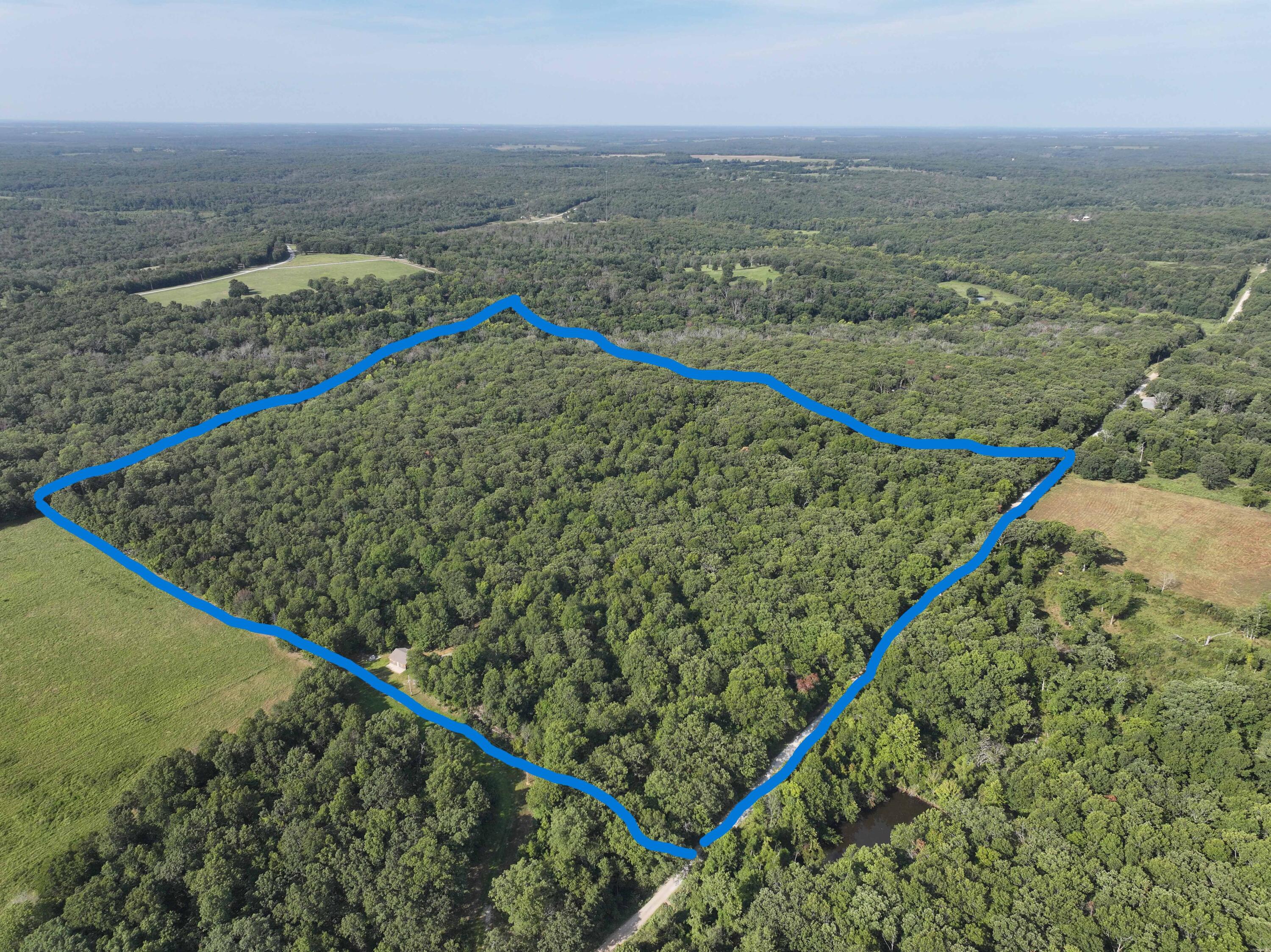 180 Northeast 300 Road Property Photo 2