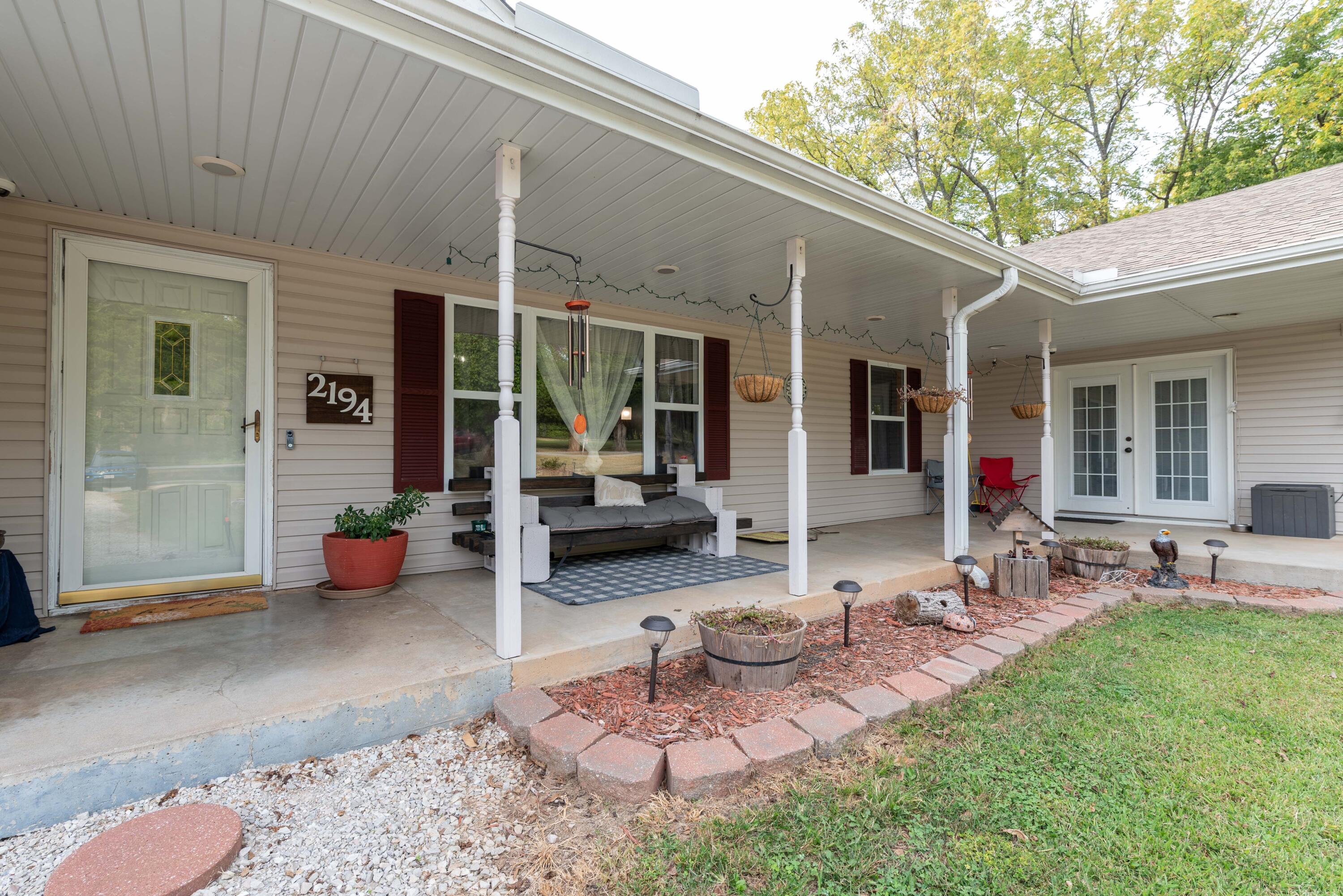 2194 East Farm Road 56 Property Photo 6