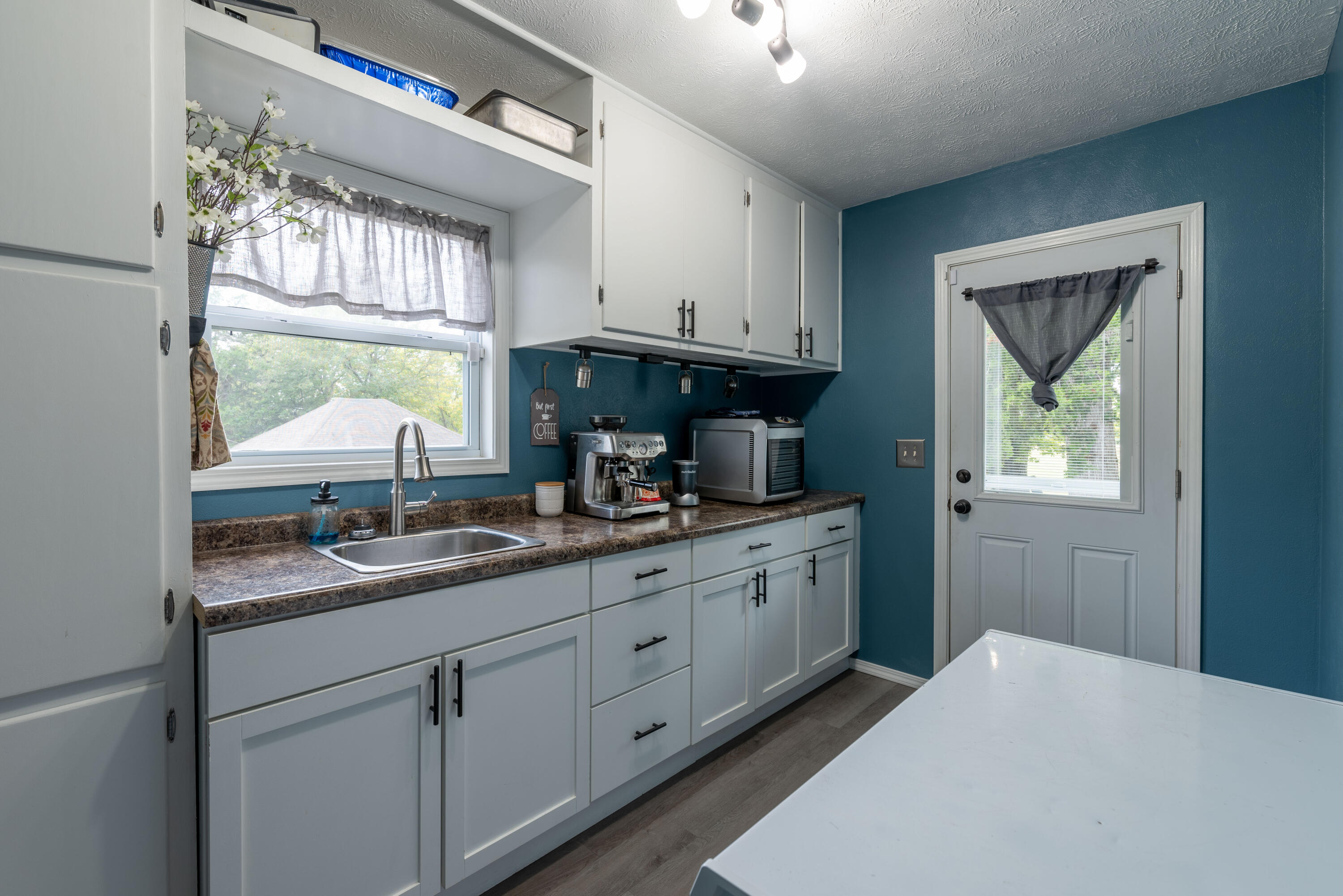 2194 East Farm Road 56 Property Photo 15