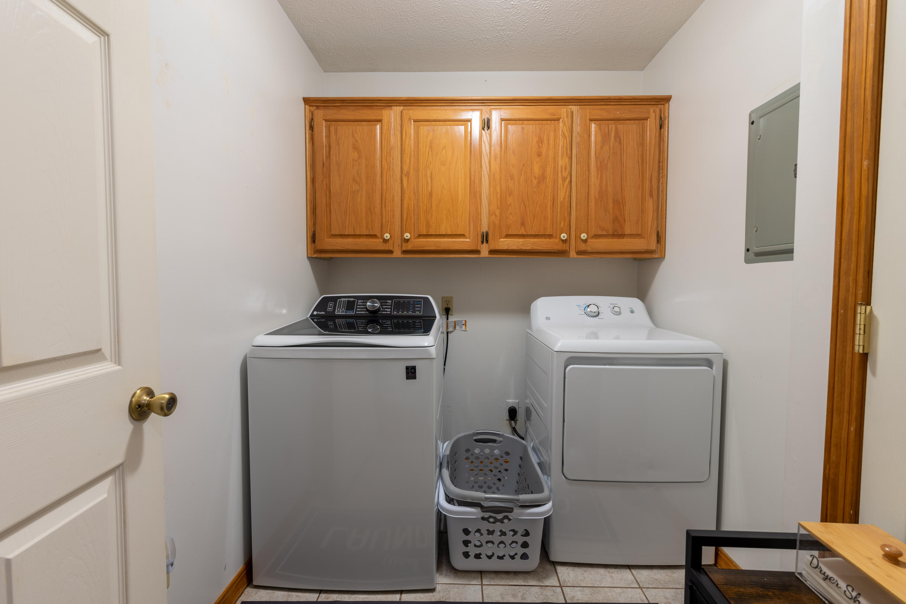 2194 East Farm Road 56 Property Photo 40