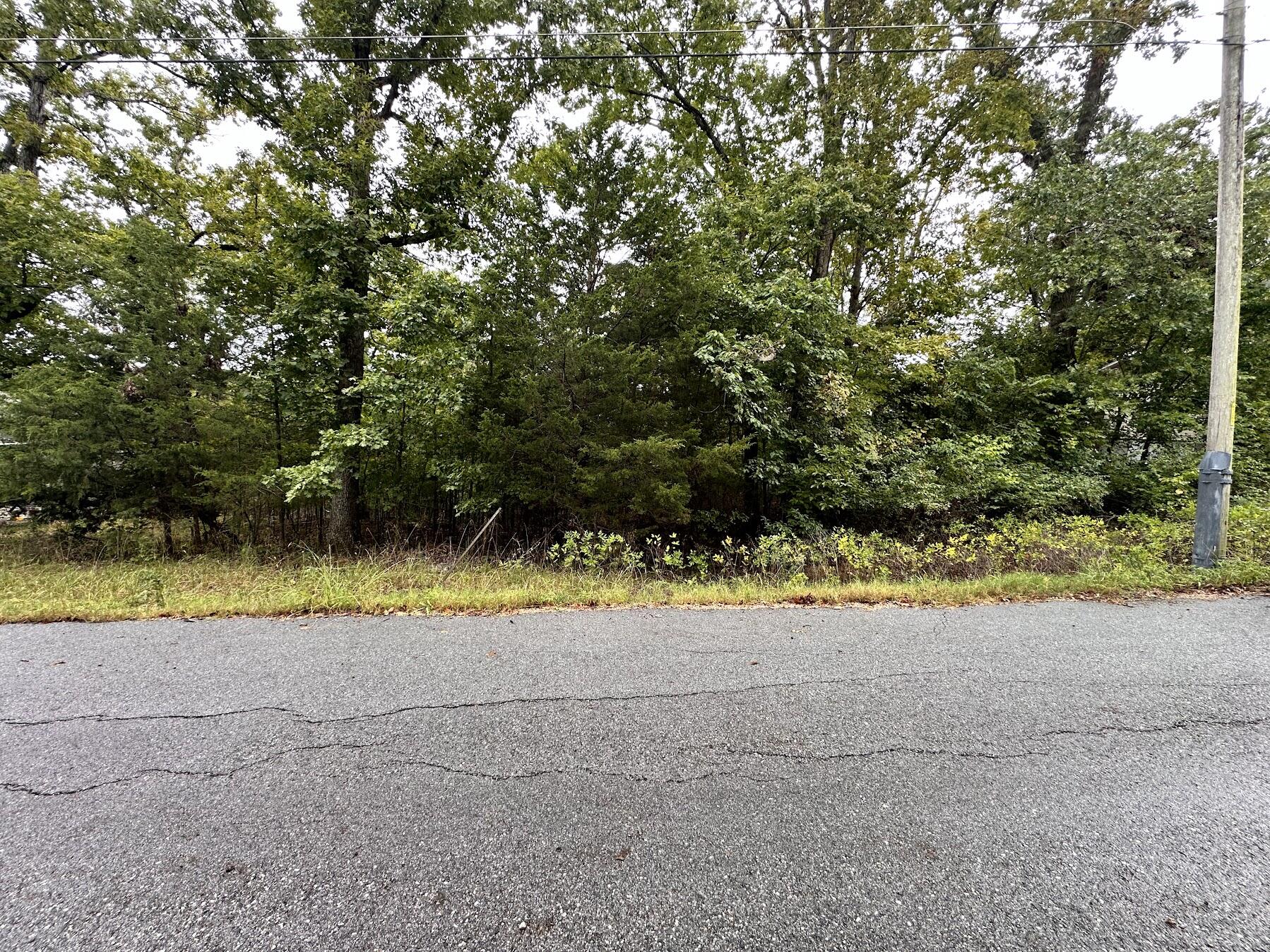 000 Maplewood Street Property Photo