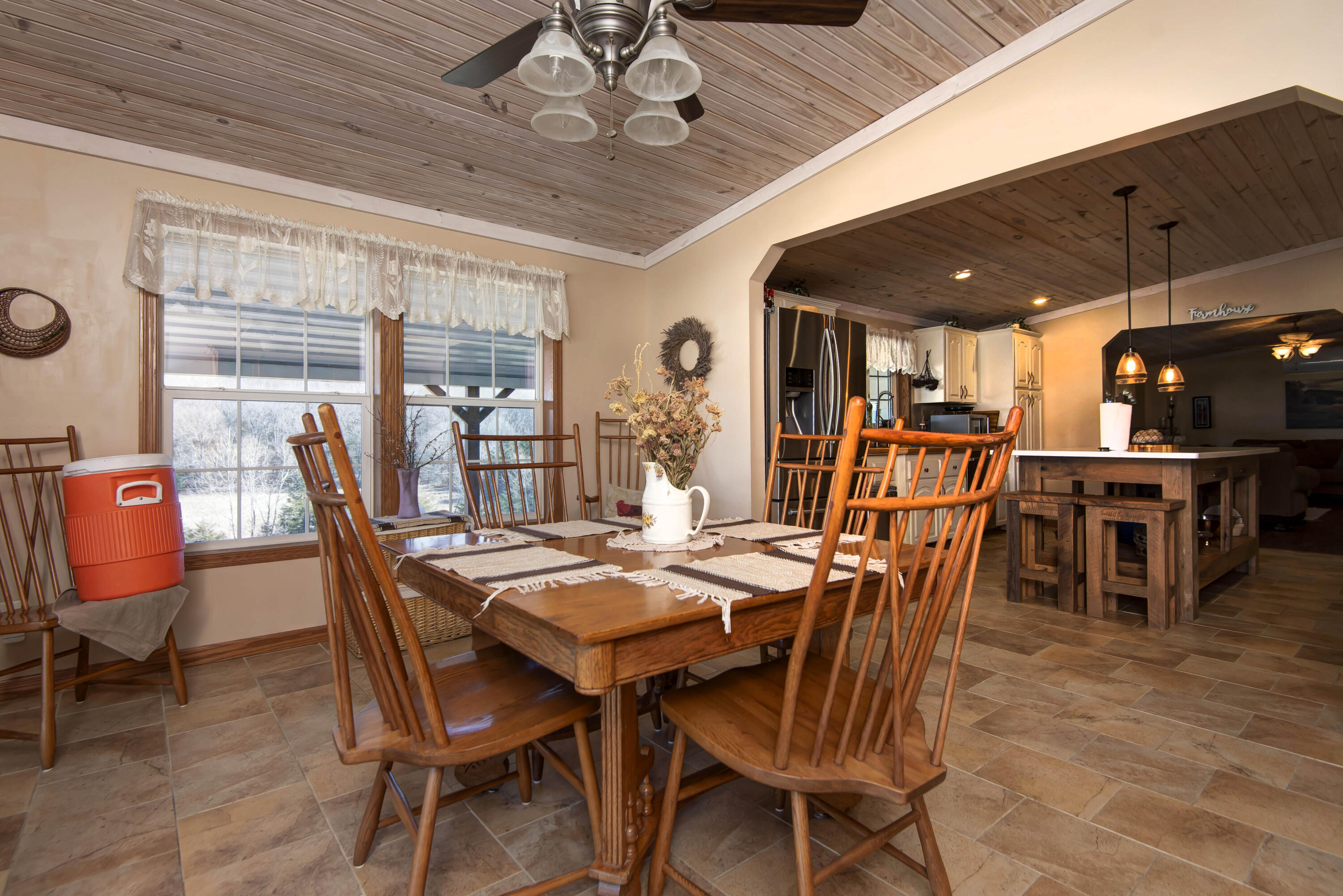 2351 Severs Road Property Photo 12