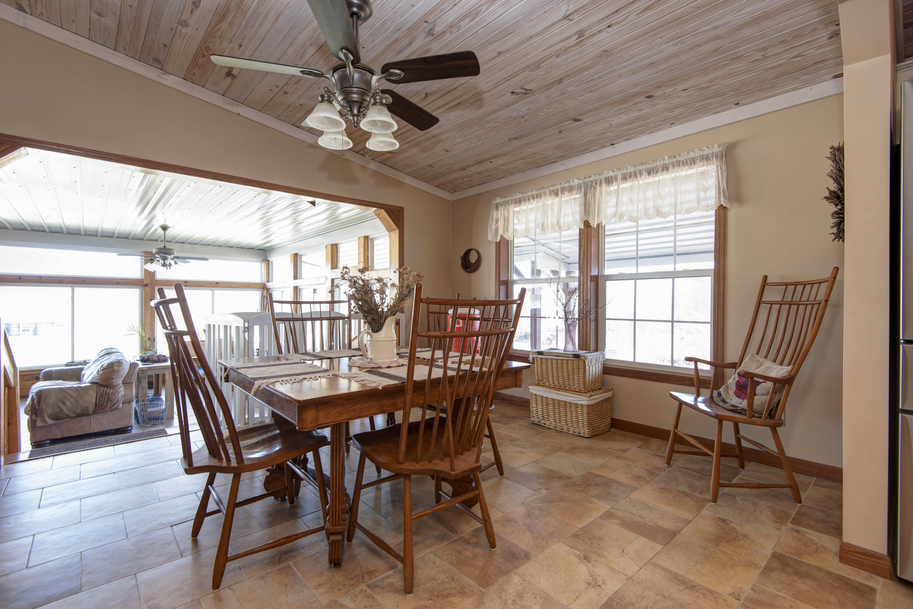 2351 Severs Road Property Photo 13