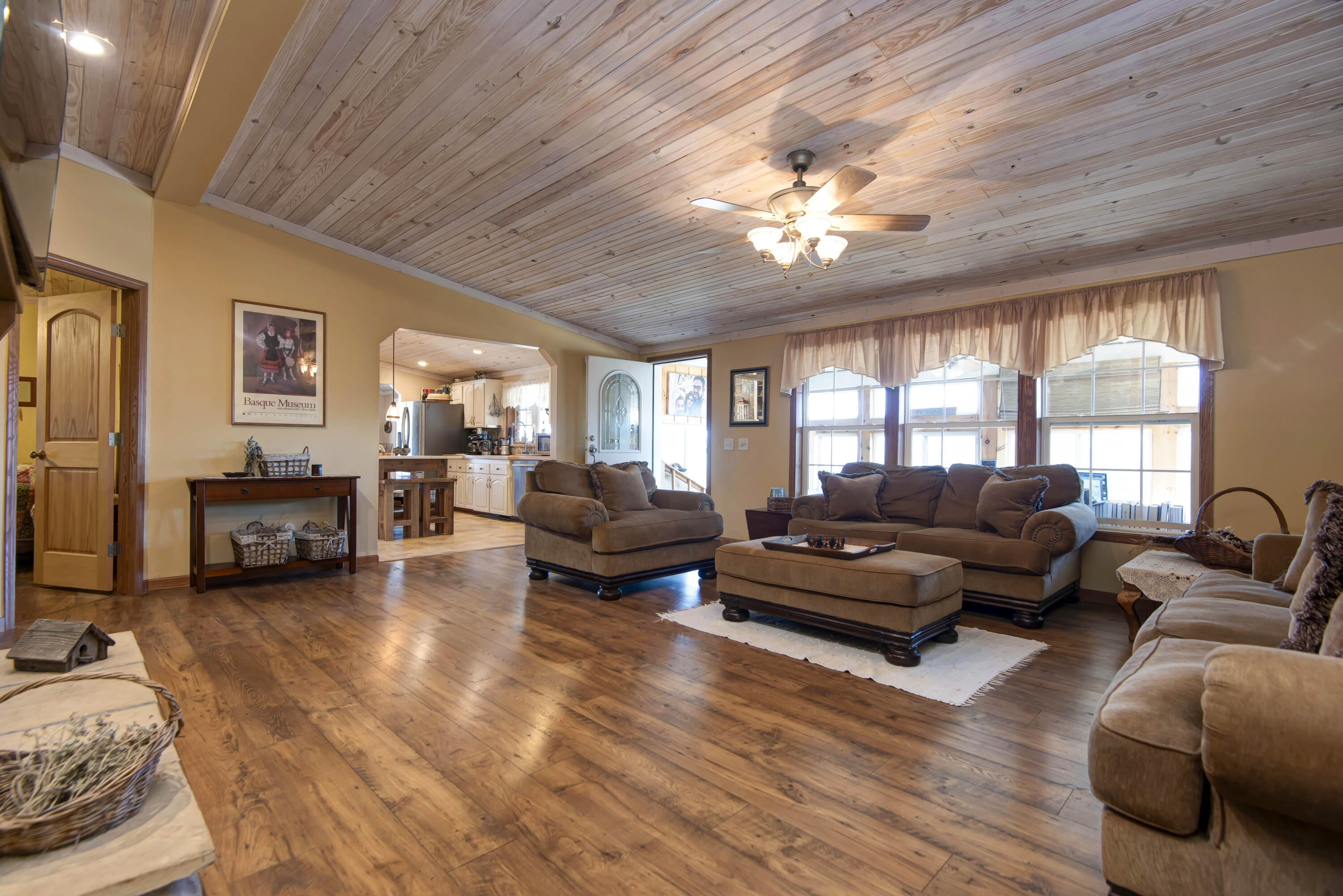 2351 Severs Road Property Photo 22