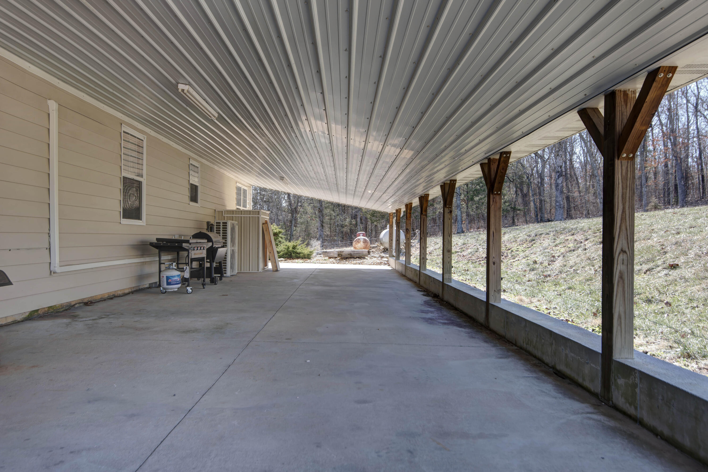 2351 Severs Road Property Photo 37