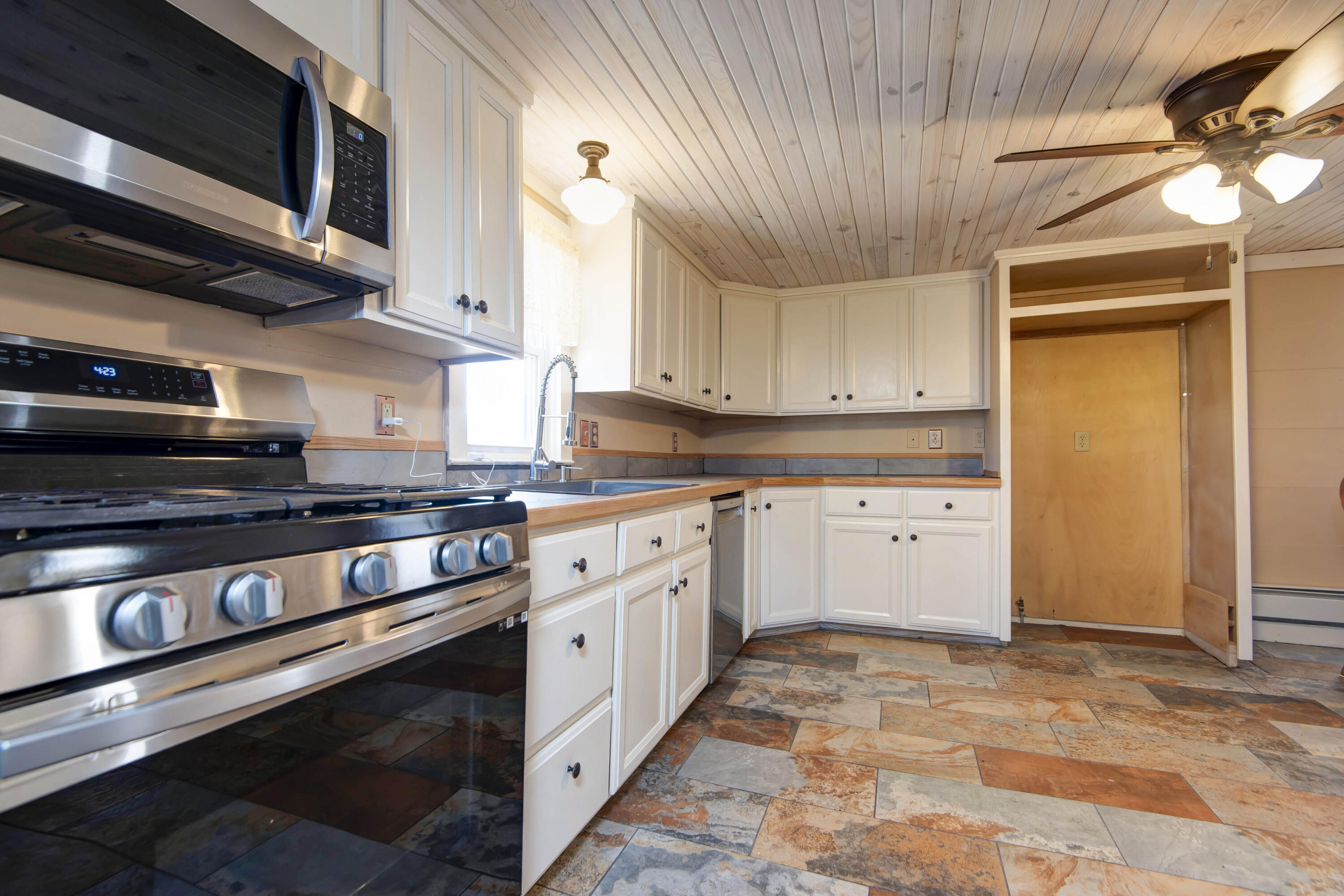 2351 Severs Road Property Photo 55