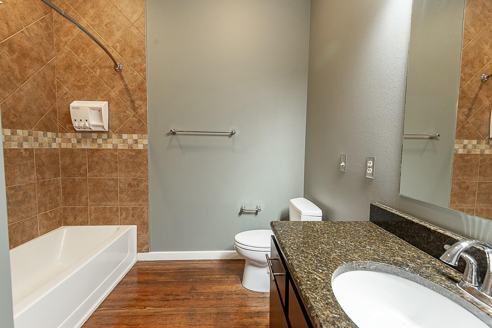 401 South Avenue Property Photo 14