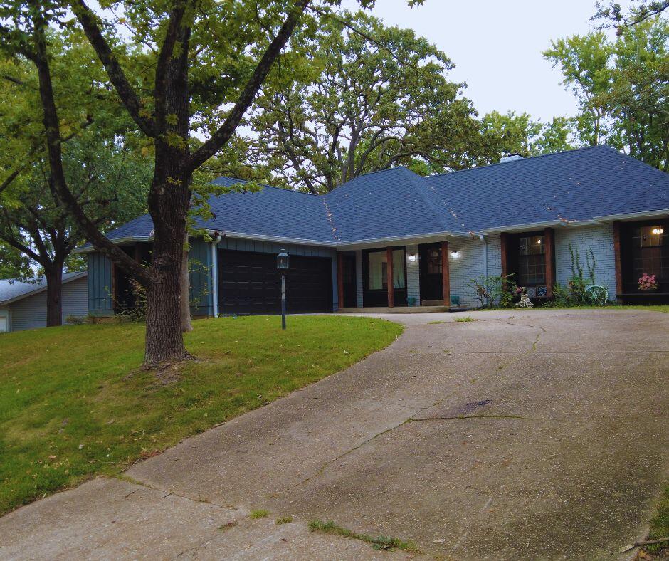 809 Cedar Hill Court Property Photo 1