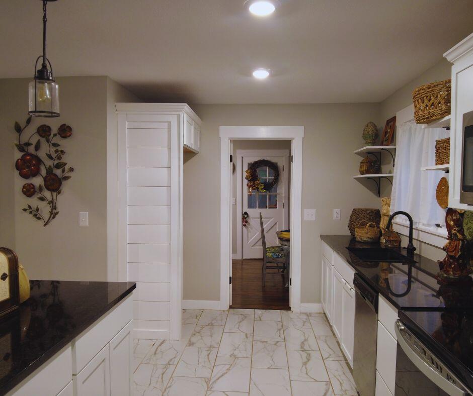 809 Cedar Hill Court Property Photo 14
