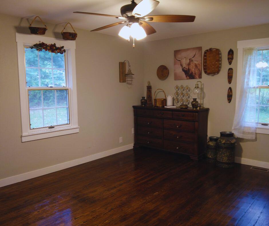 809 Cedar Hill Court Property Photo 21