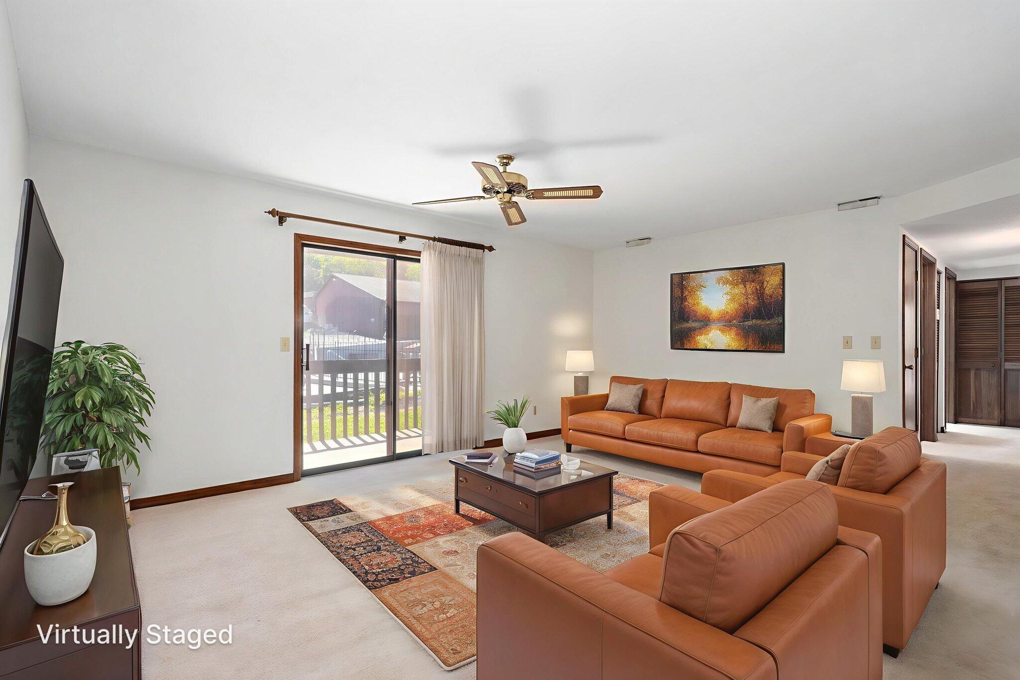 130 Wilshire Drive Property Photo 8
