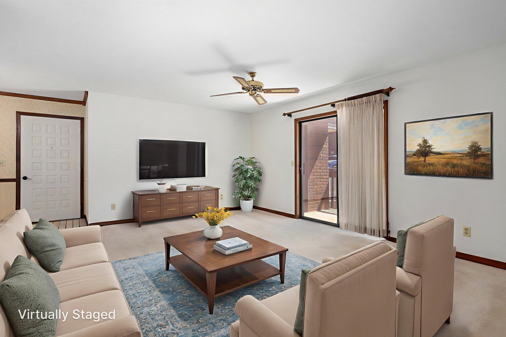 130 Wilshire Drive Property Photo 14