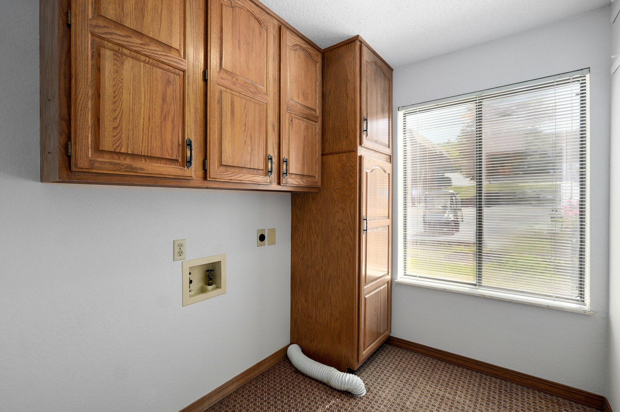 130 Wilshire Drive Property Photo 16