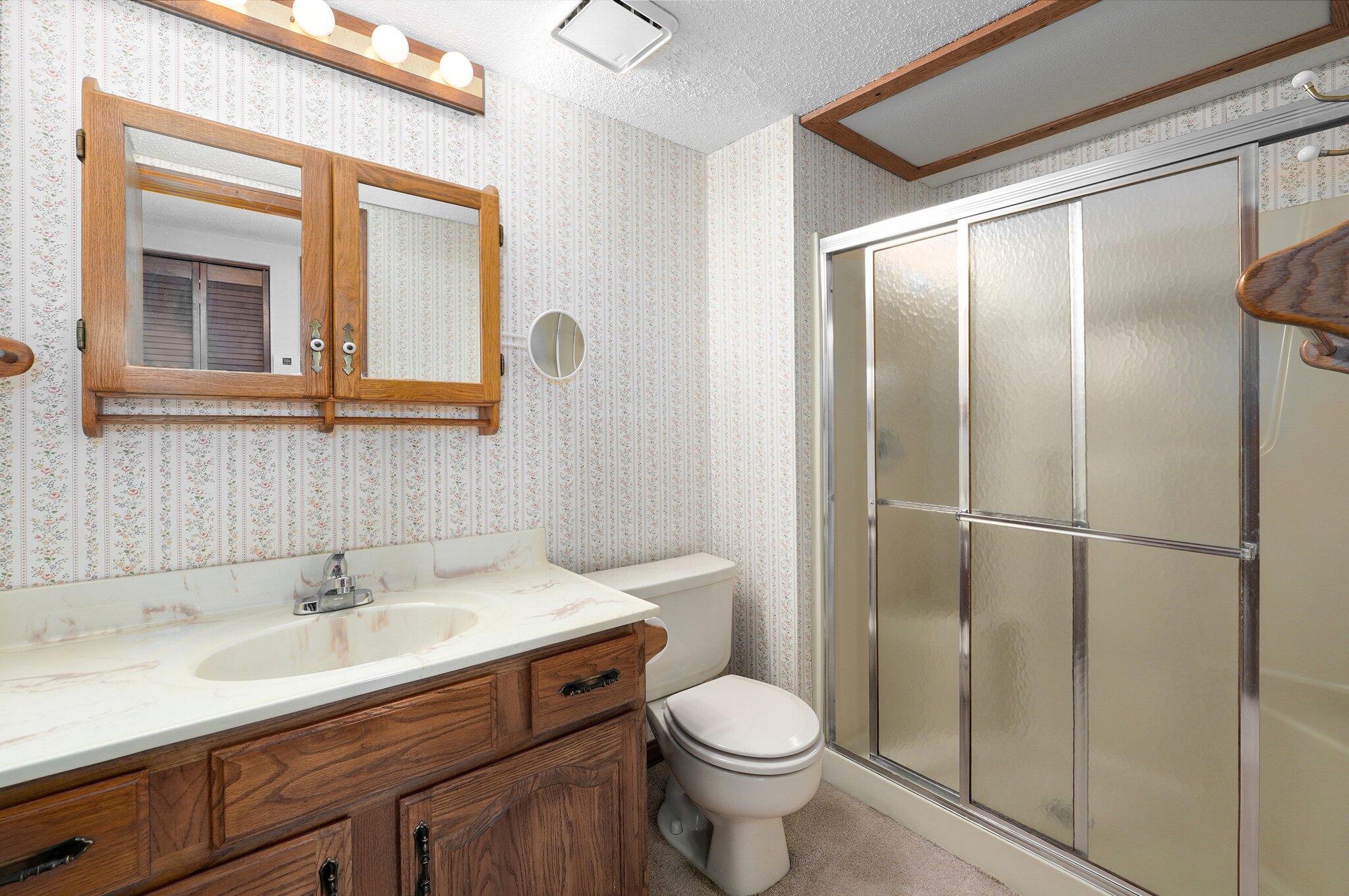 130 Wilshire Drive Property Photo 25