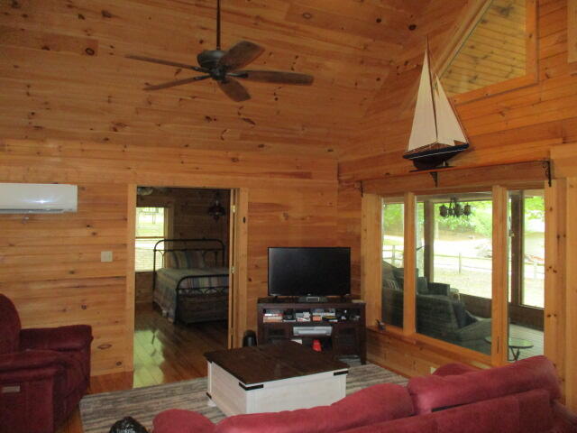 24684 Pecan Lane Property Photo 13
