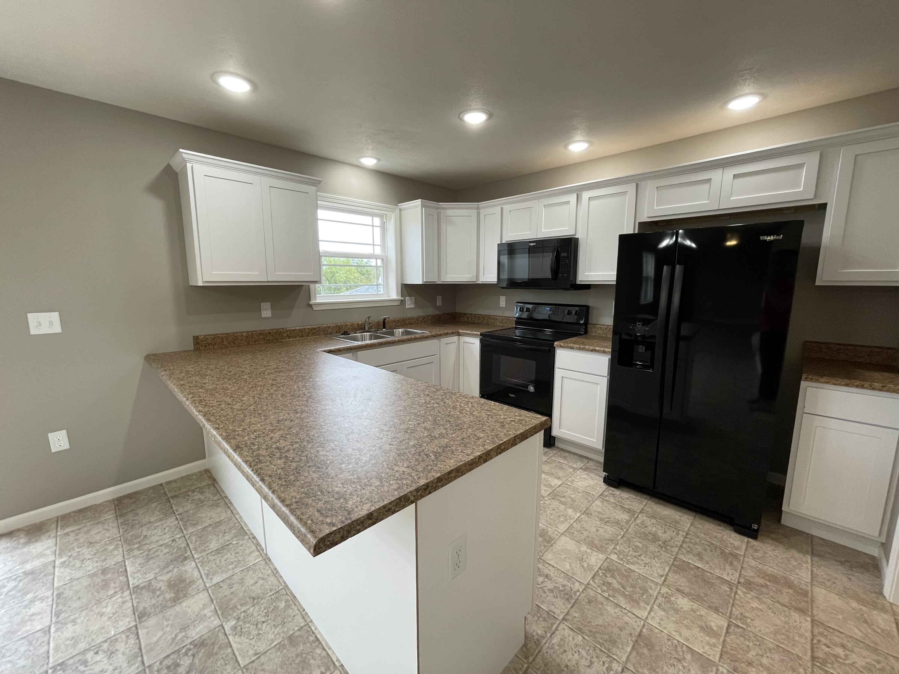 185 Bald Cypress Court Property Photo 6