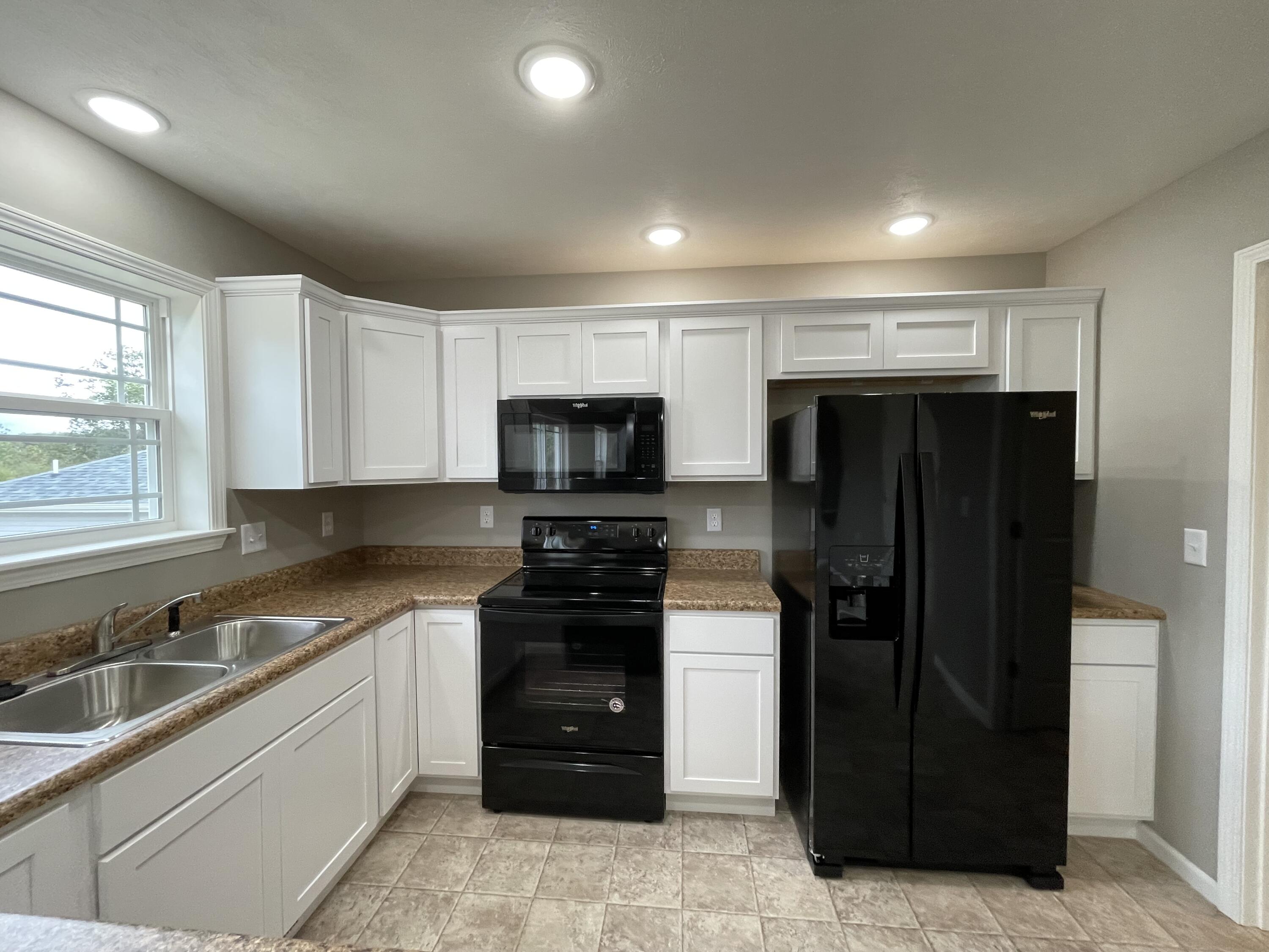 185 Bald Cypress Court Property Photo 9