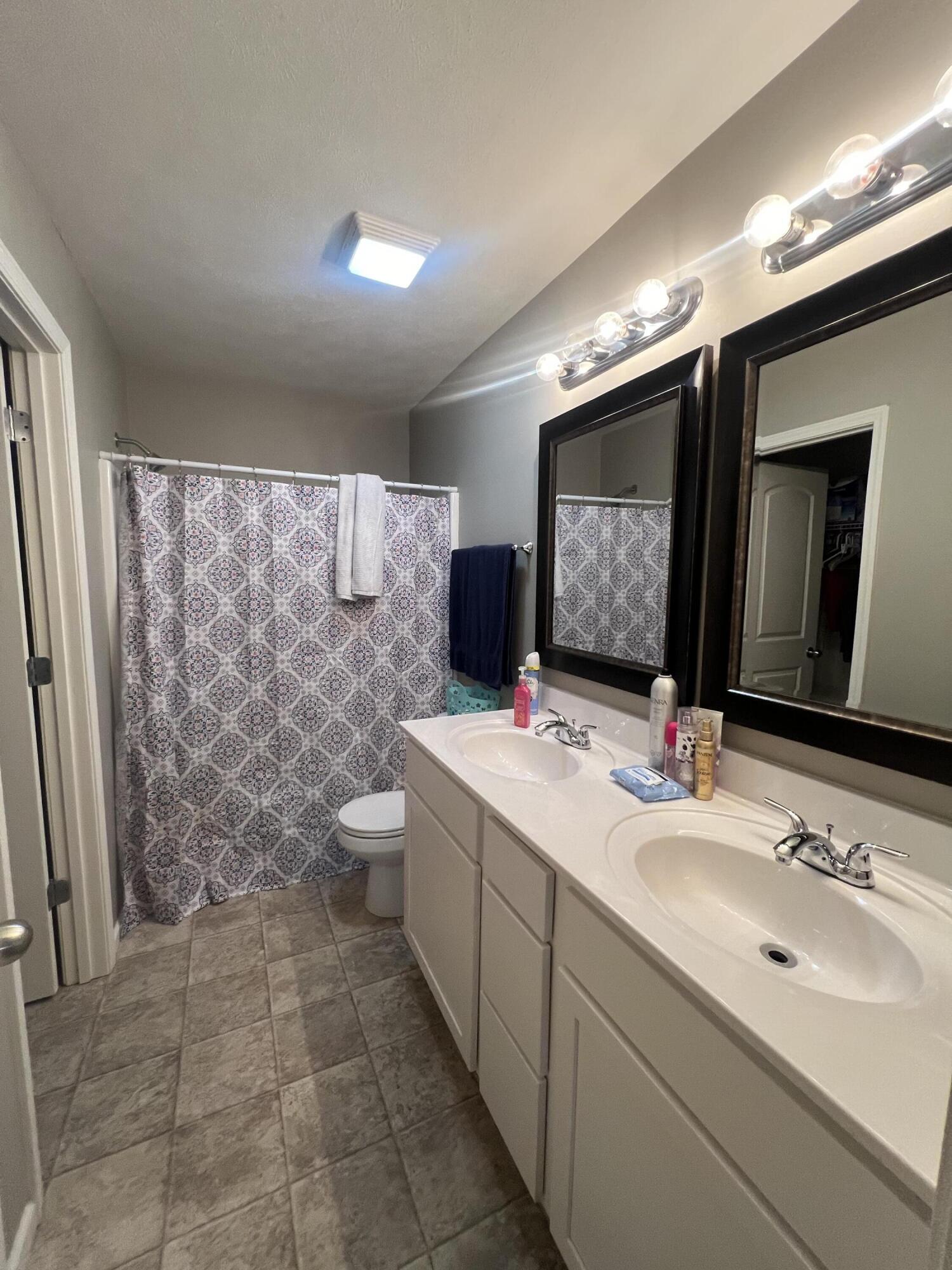 185 Bald Cypress Court Property Photo 20