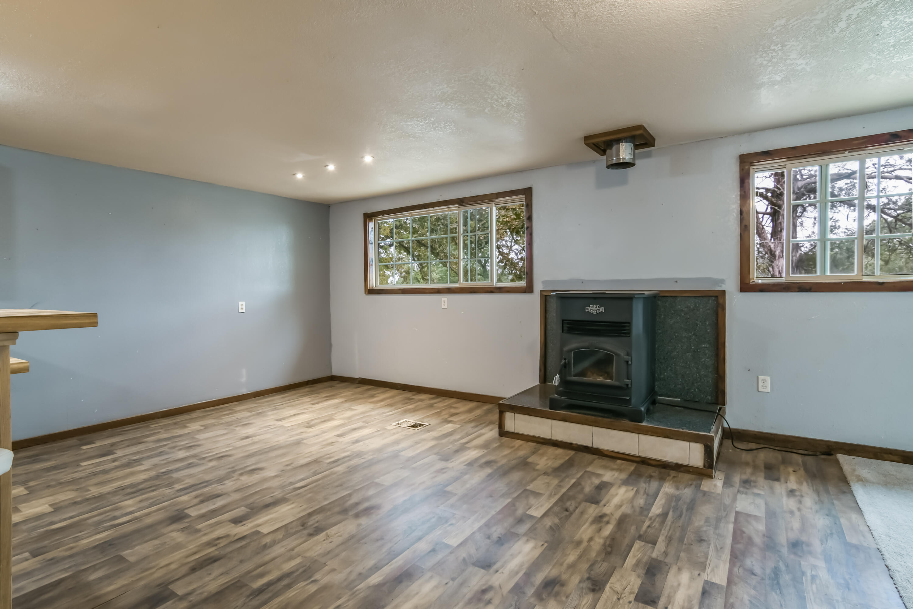 2145 Cotton Rock Road Property Photo 15
