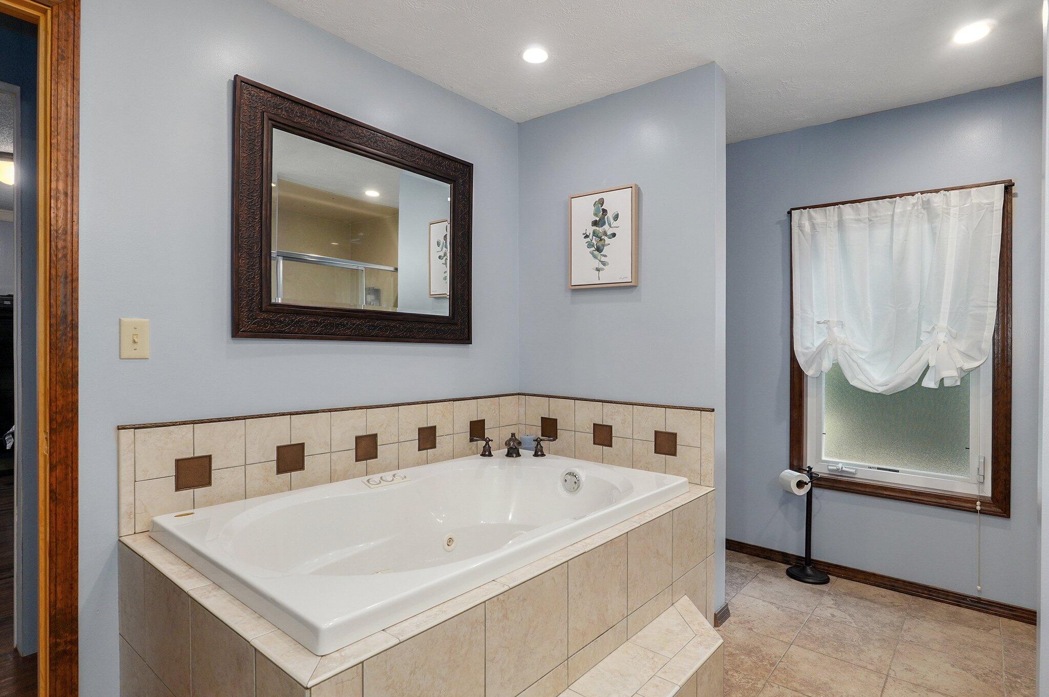 251 Holly Lane Property Photo 16