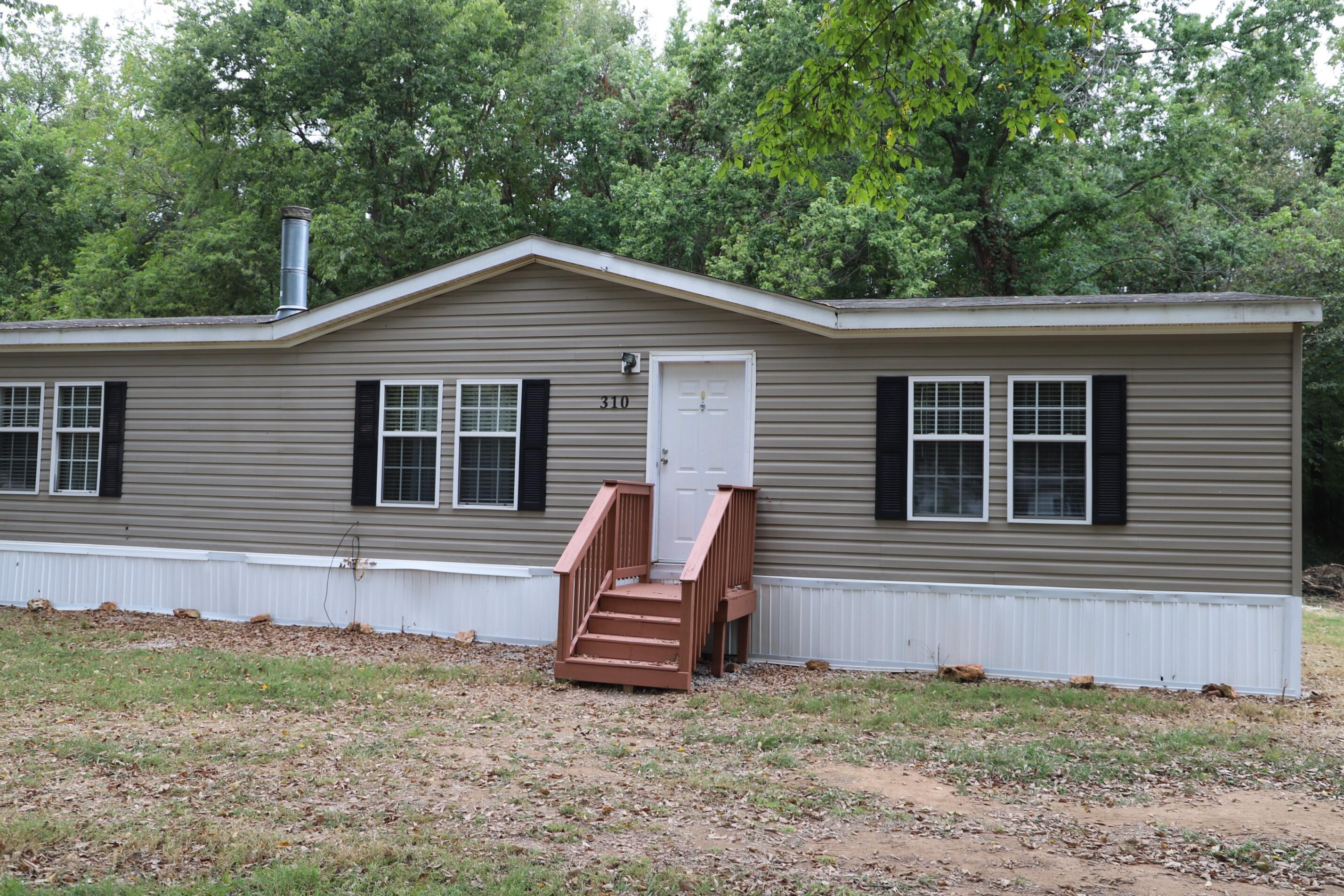 310 Elm Street Property Photo 15