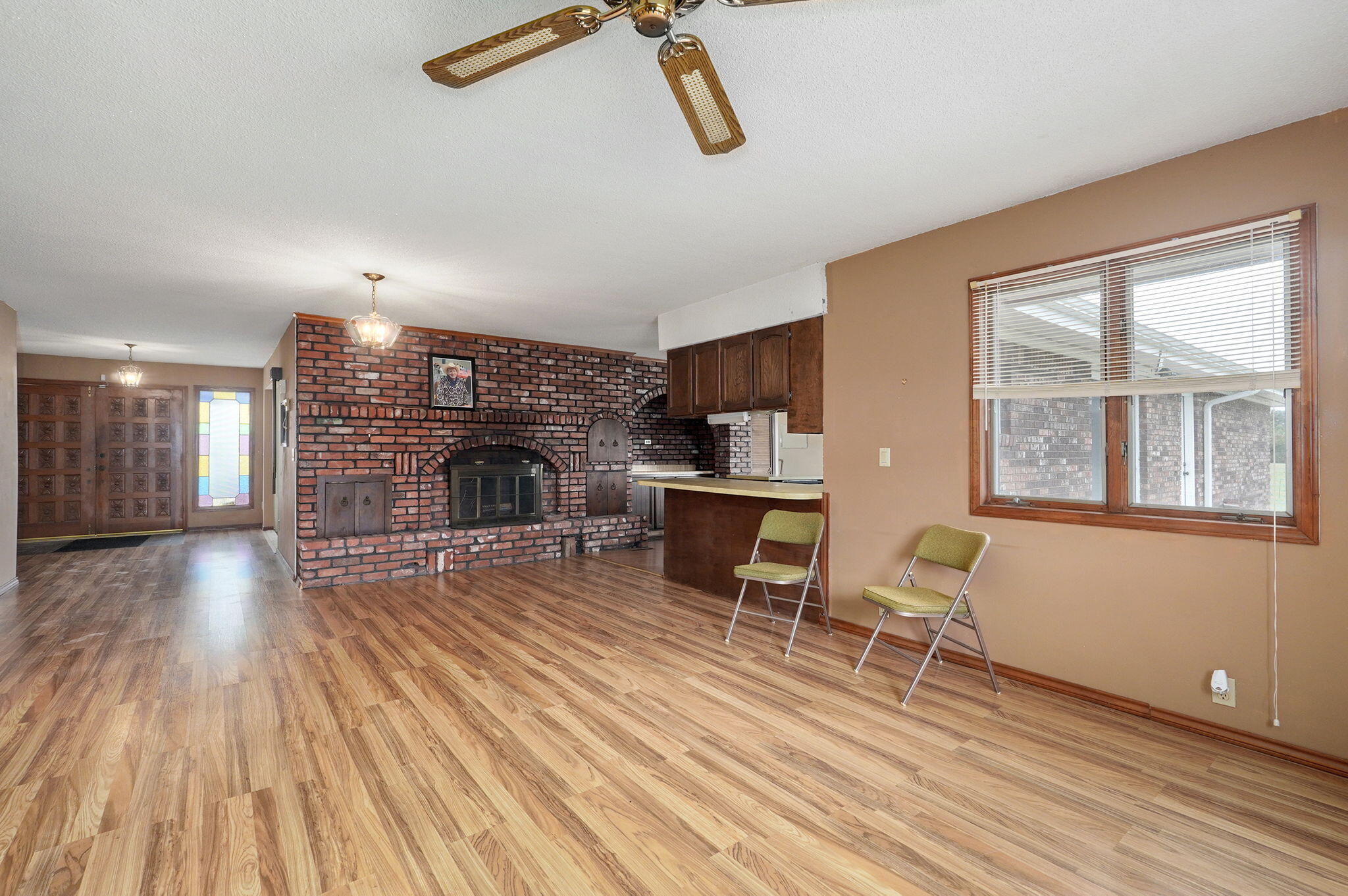 1206 Parkway Drive Property Photo 14