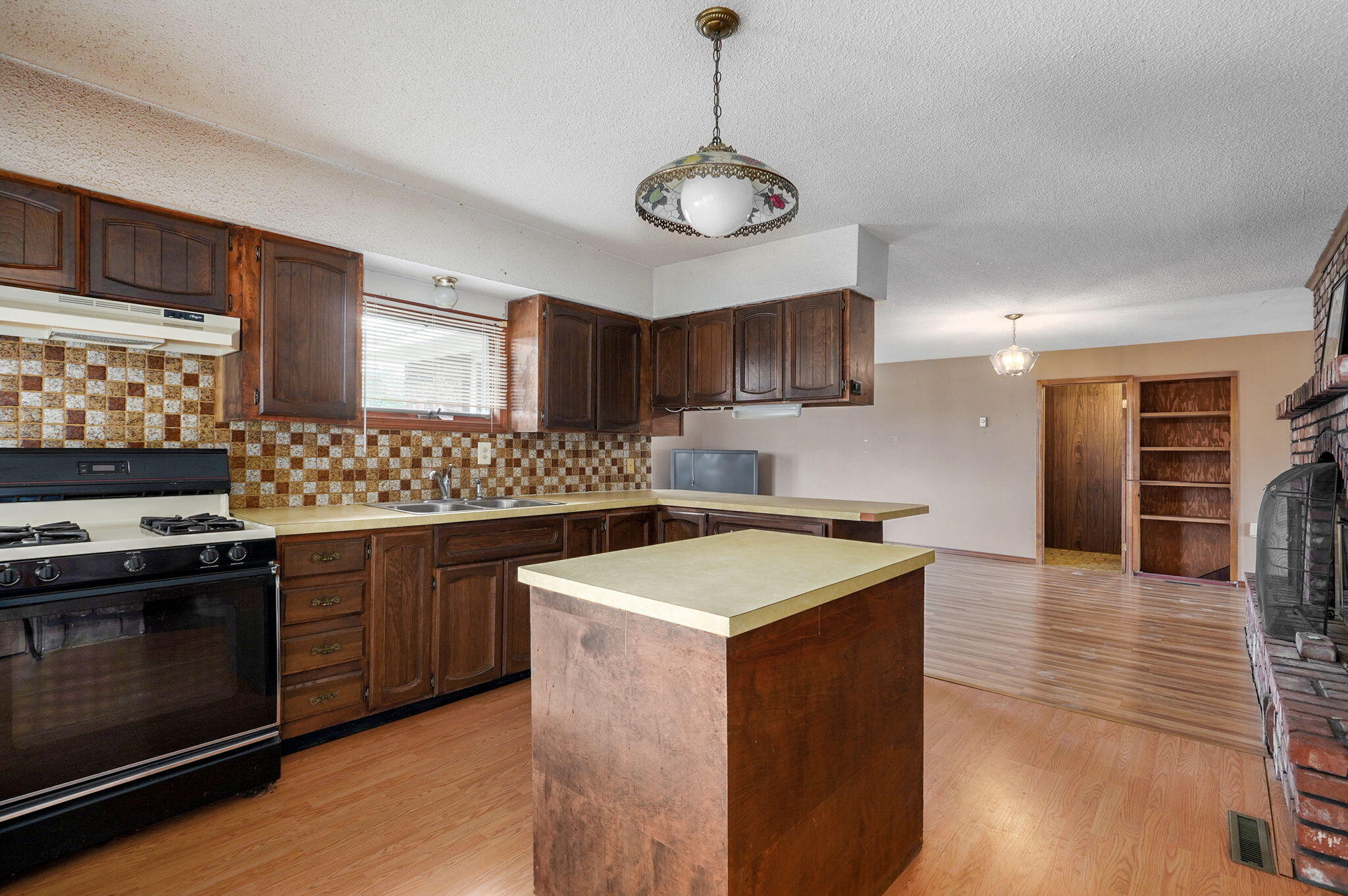 1206 Parkway Drive Property Photo 15
