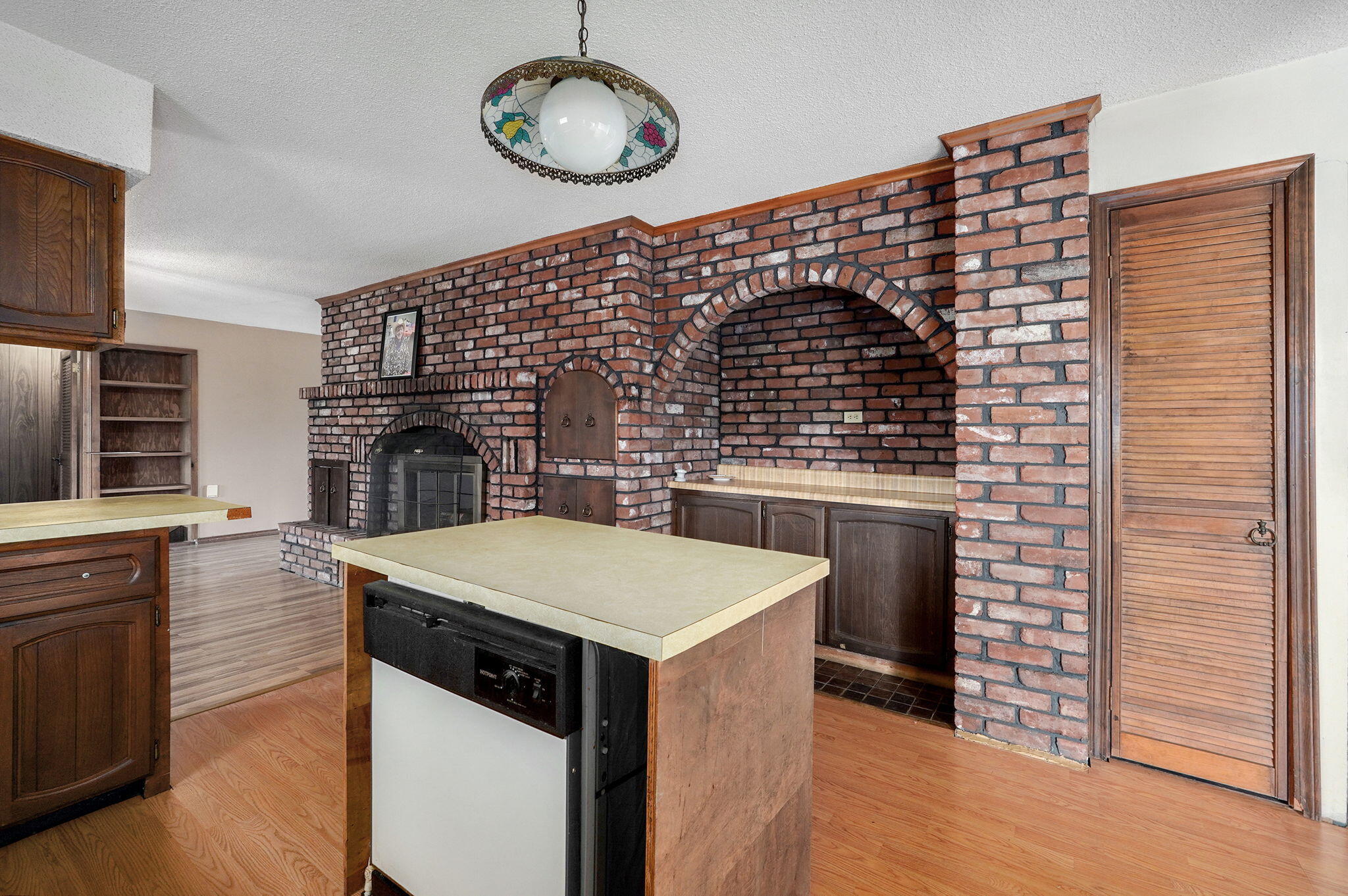 1206 Parkway Drive Property Photo 17