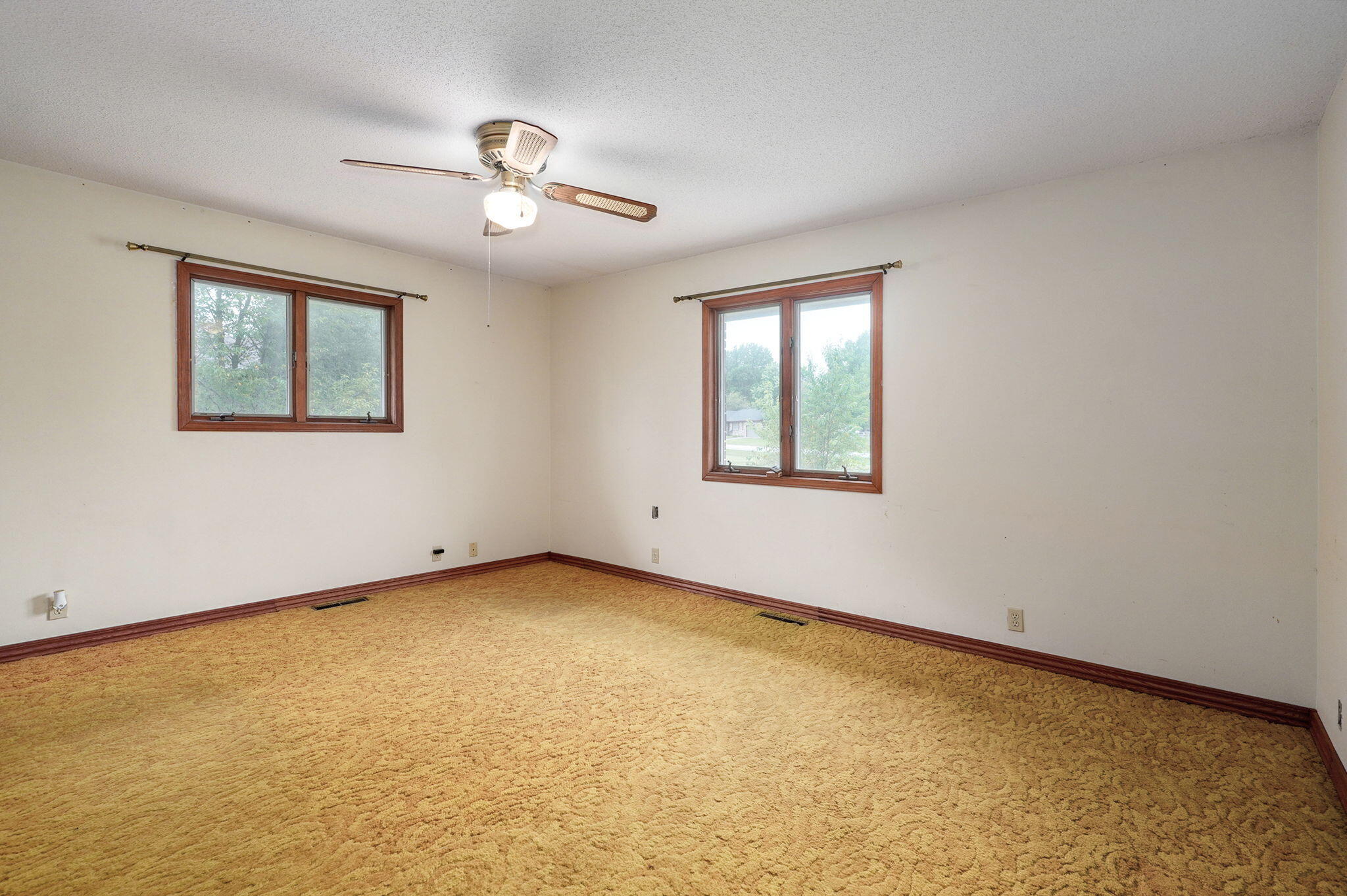 1206 Parkway Drive Property Photo 24