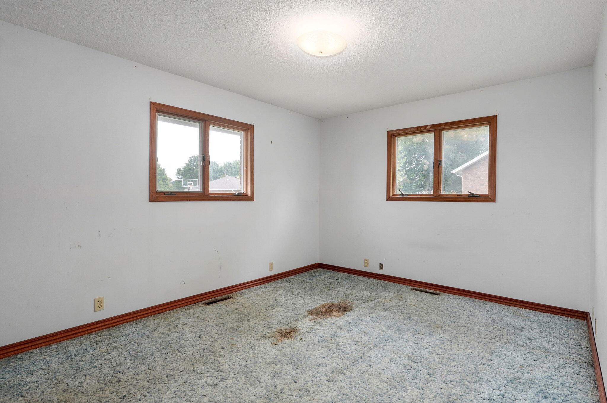 1206 Parkway Drive Property Photo 28